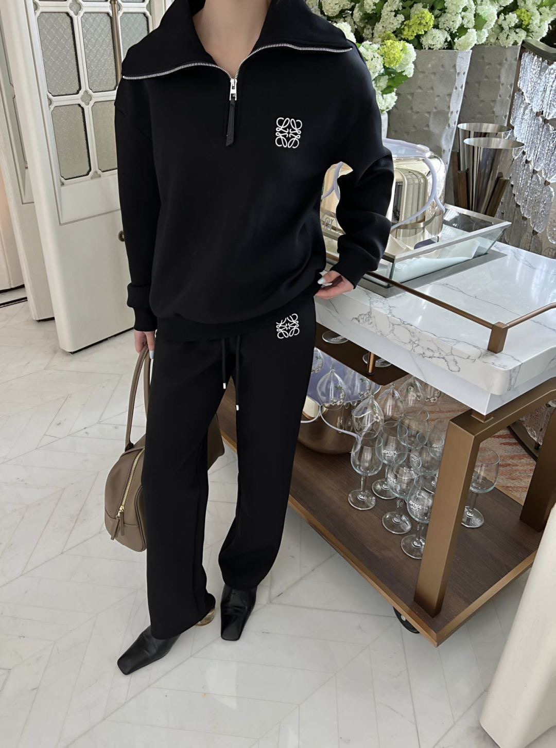 Loe 26fw half-zip sweatshirt pants sets