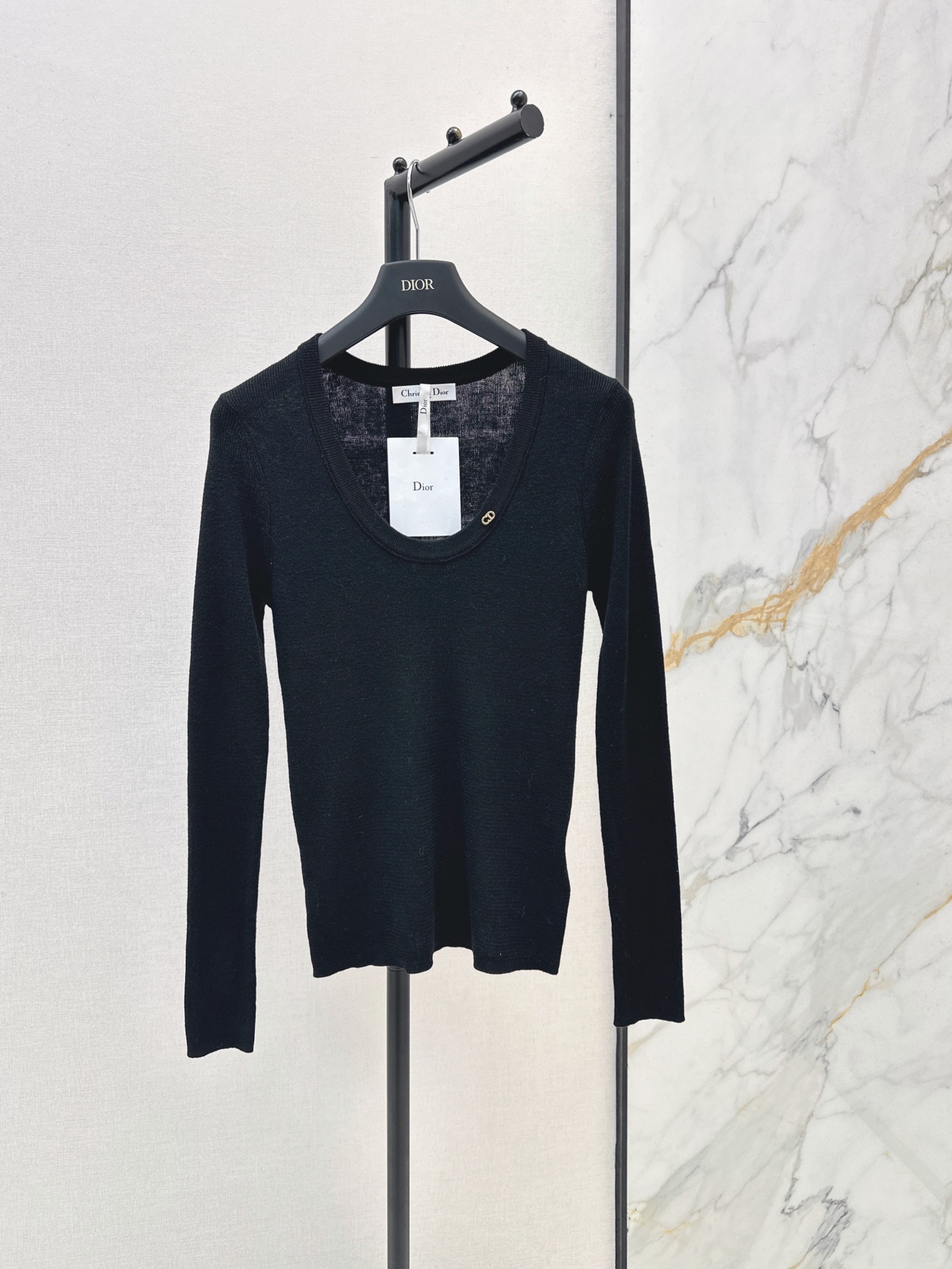 CD 26fw U-neck knit basic tee