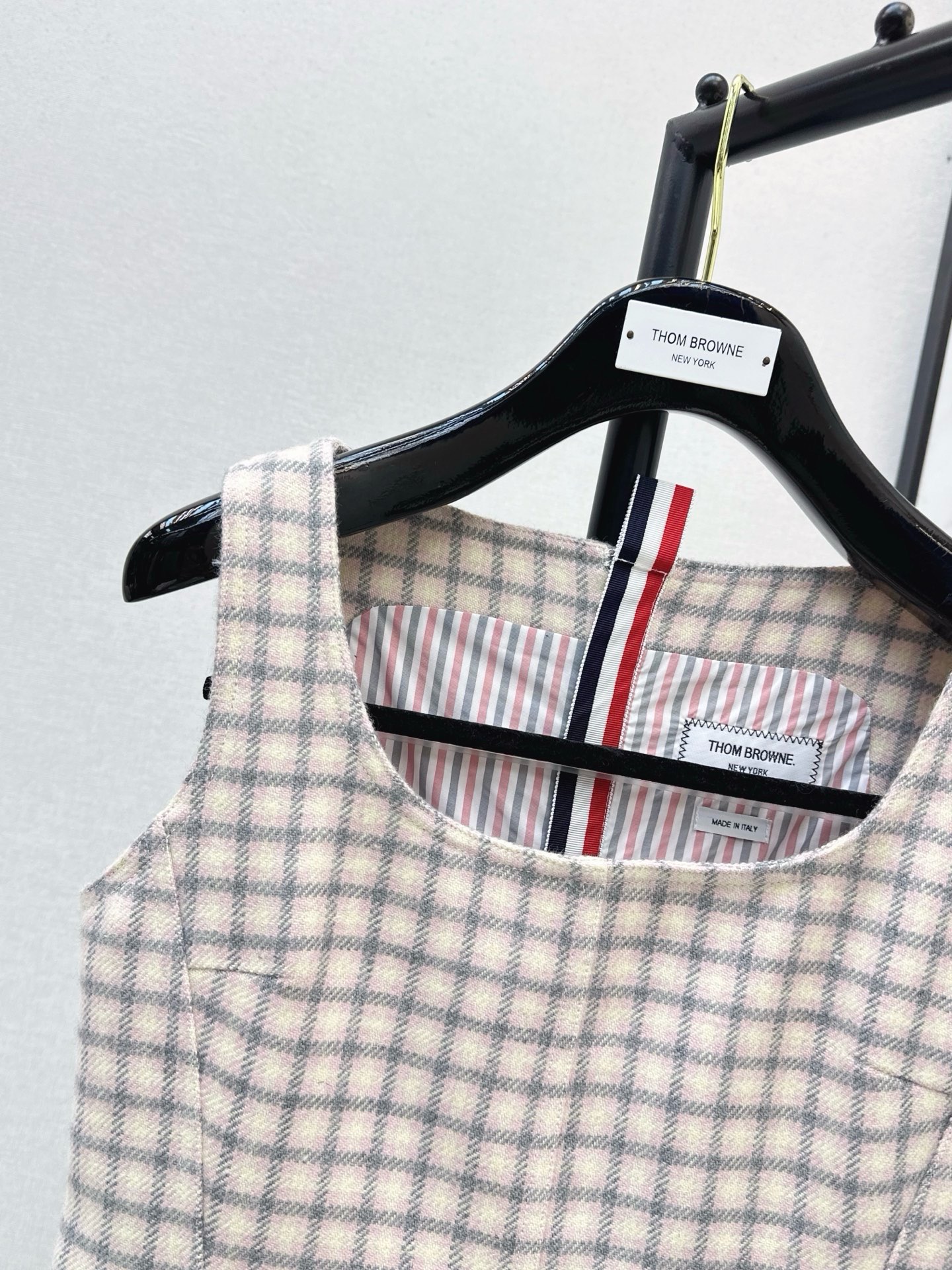 Thom 26fw sleeveless tweed dress