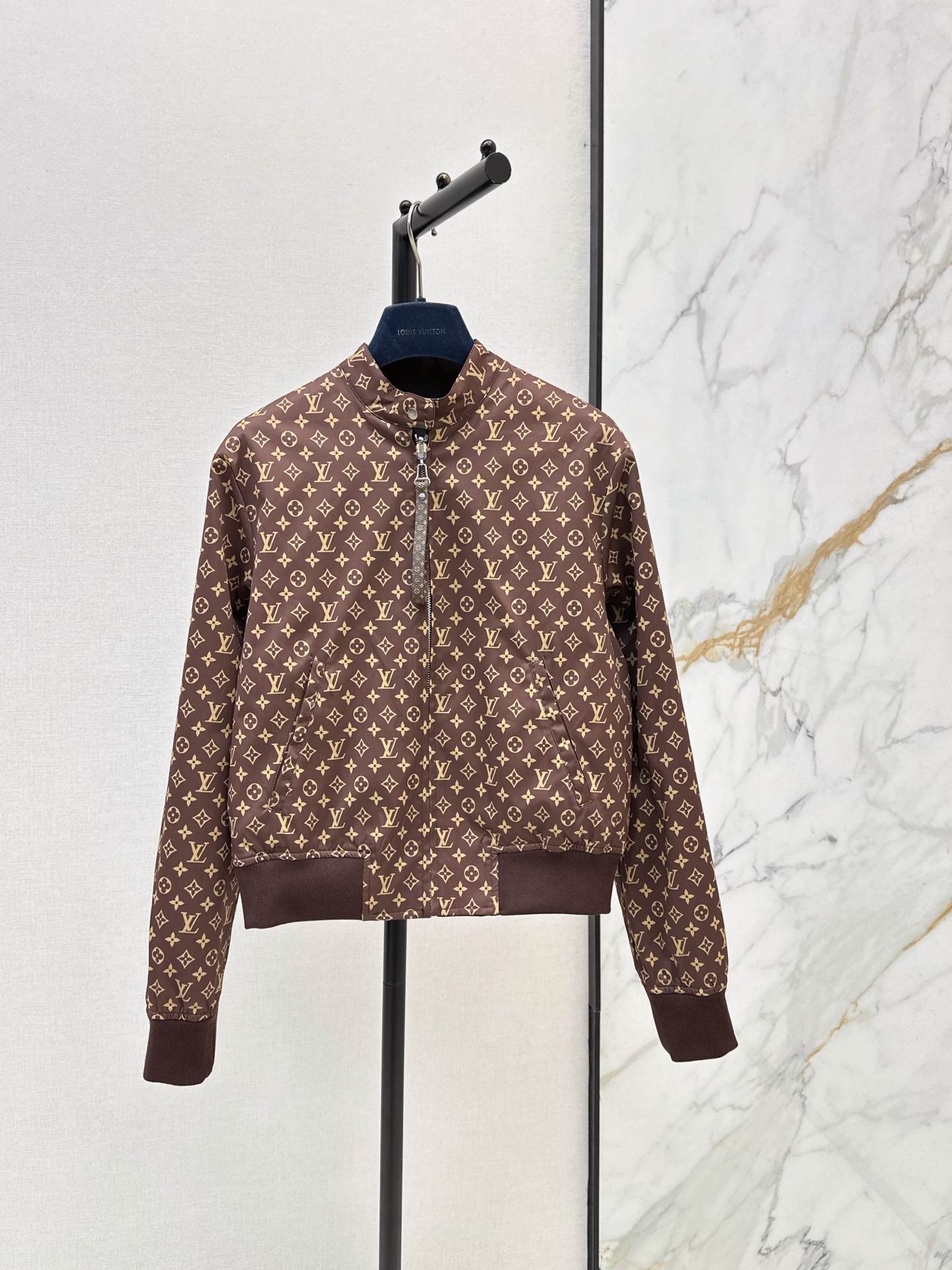 Loui 26fw reversible jacket