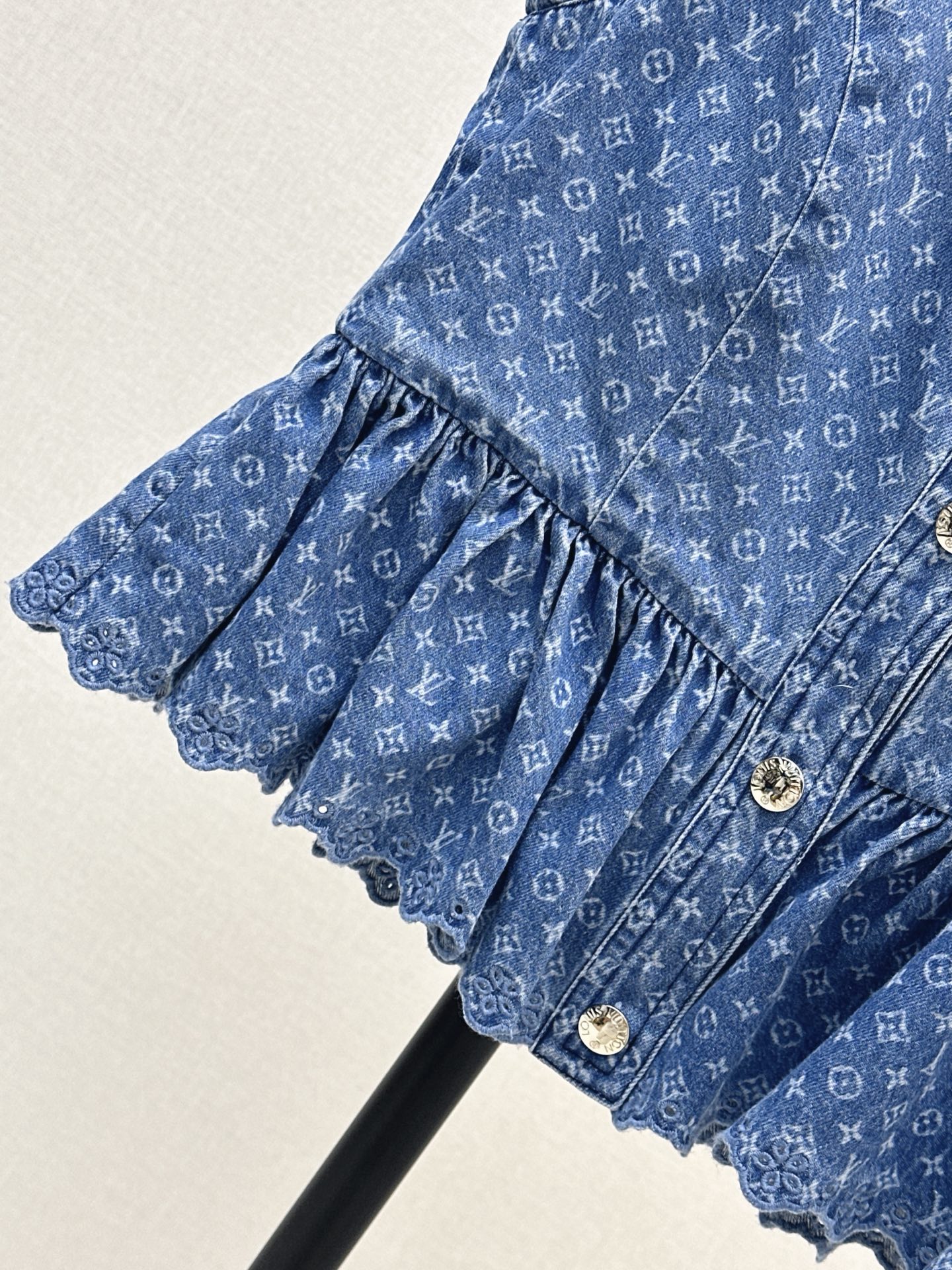 Loui 26ss sleeveless denim top