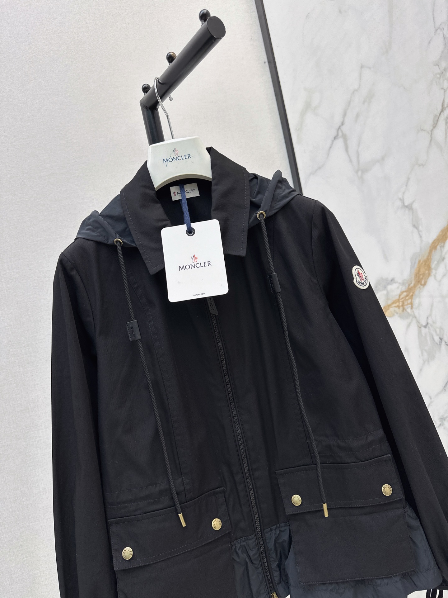 Monc 26fw drawstring hooded jacket