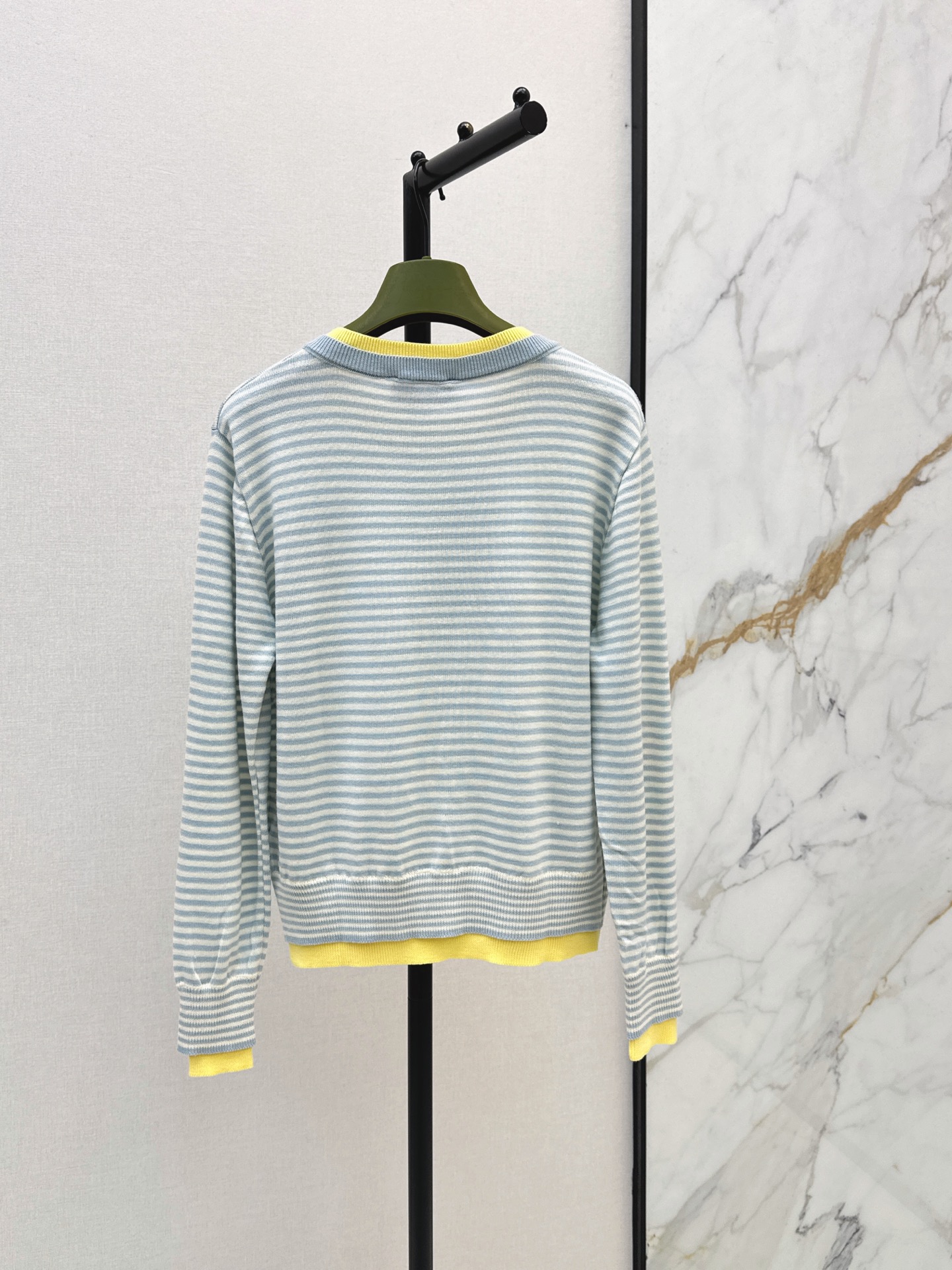 Guc 26fw stripe cardigan