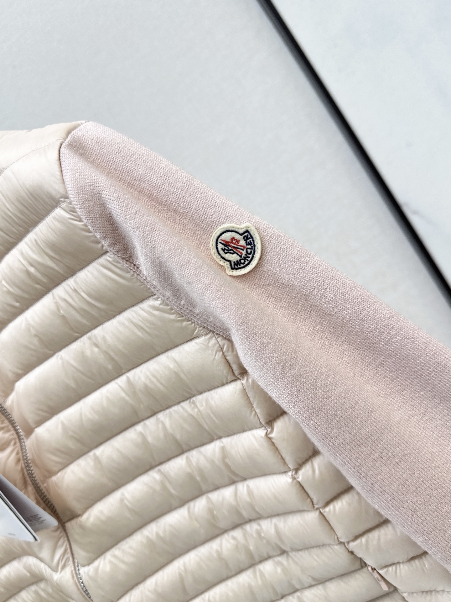 Monc 26fw cropped down jacket