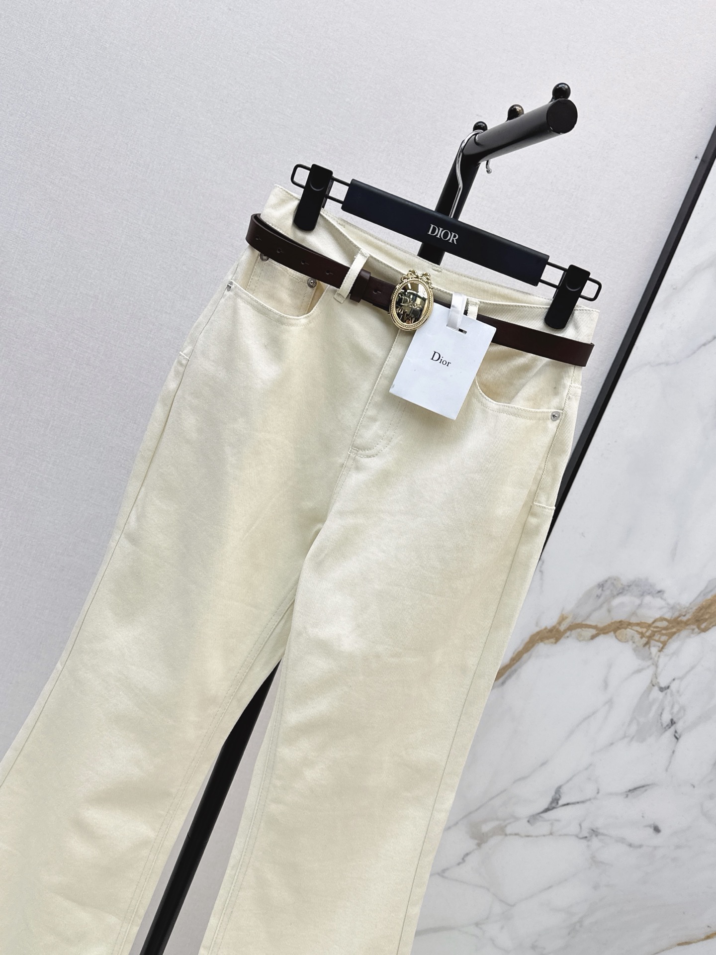 CD 26fw belted jeans