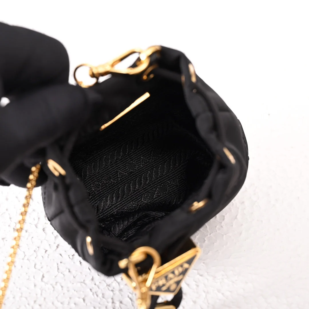 PD Re-Nylon mini-pouch