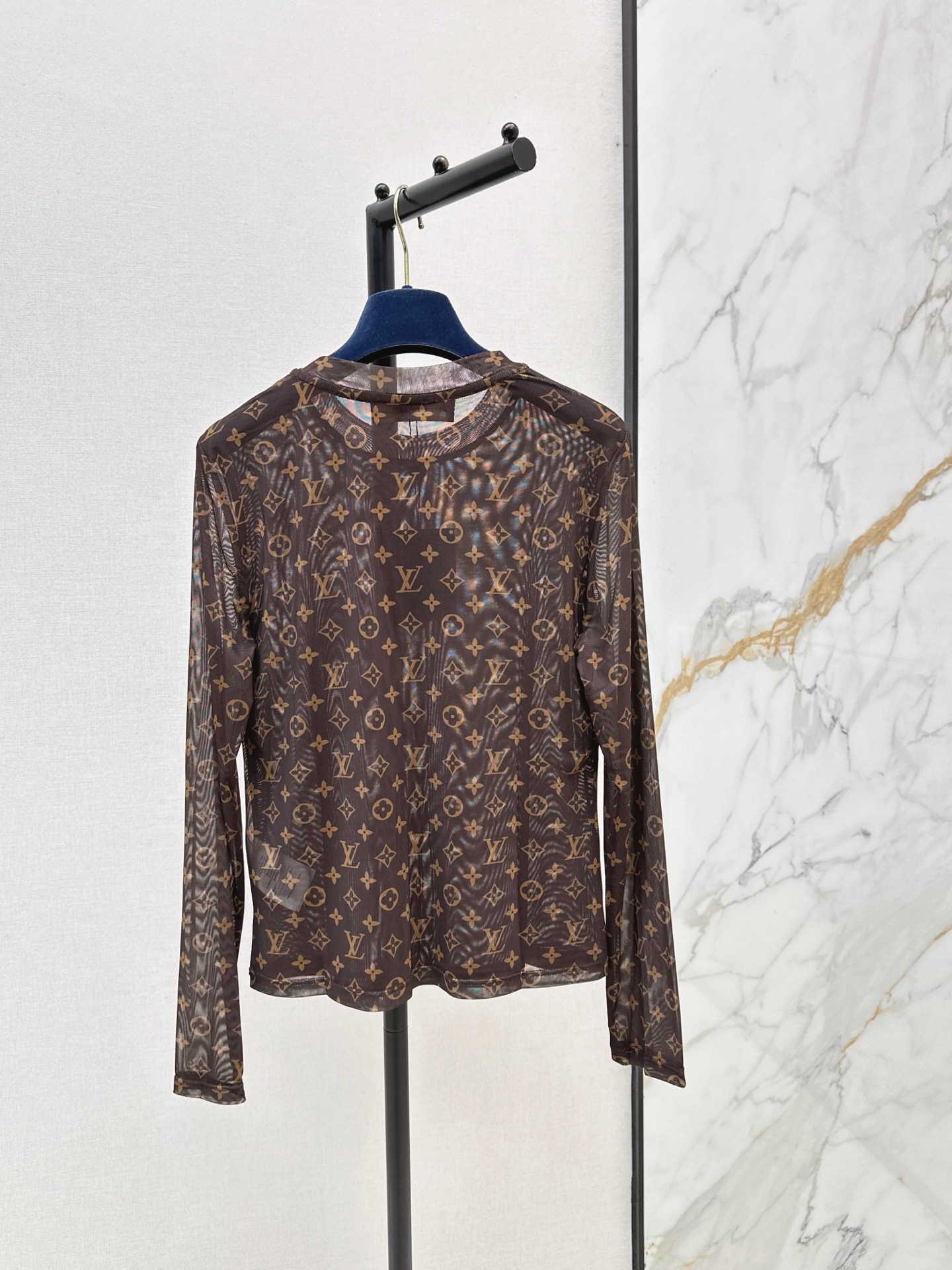 Loui 26fw print mesh basic tee