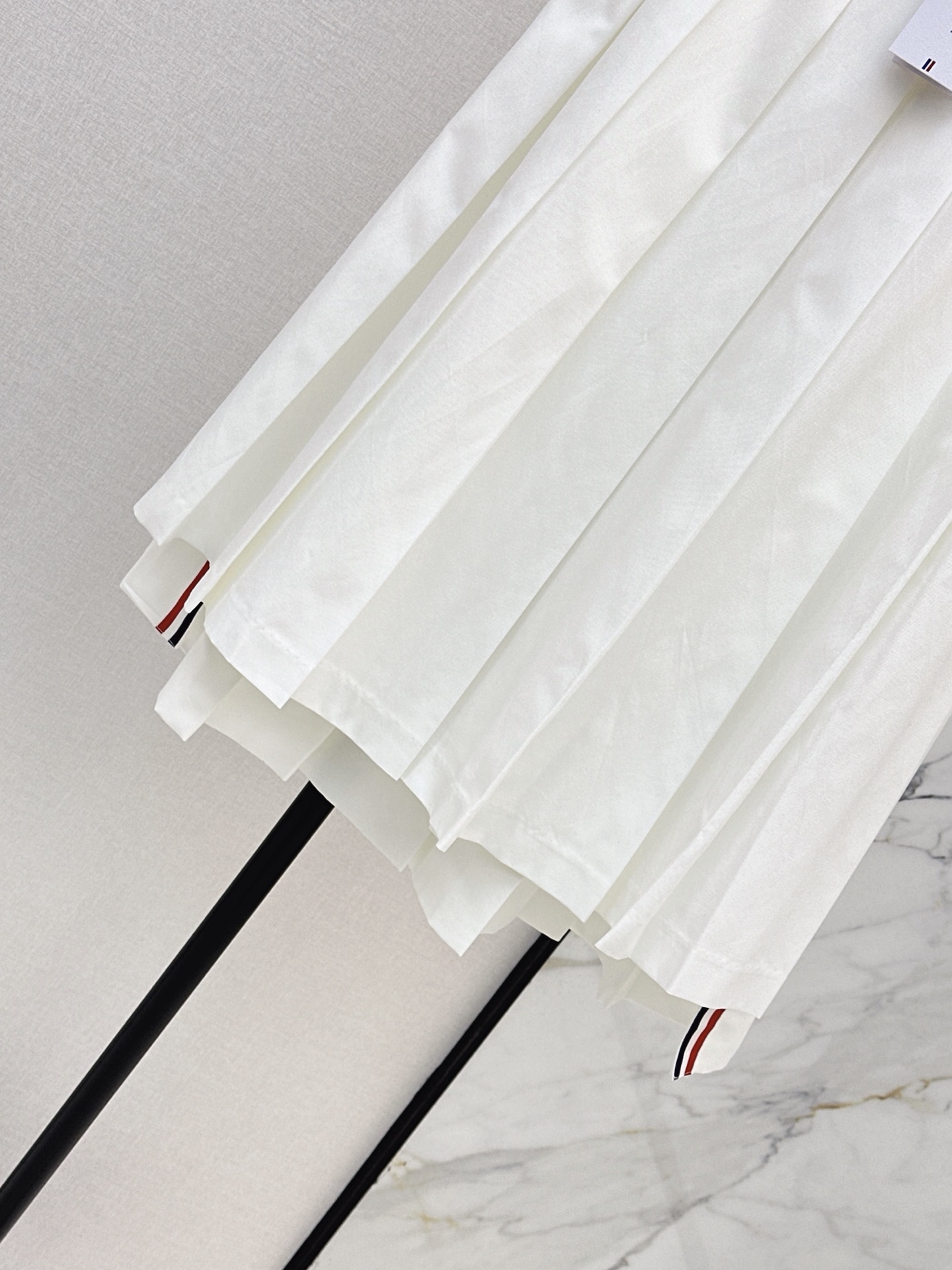 Thom 26fw pleated skirt