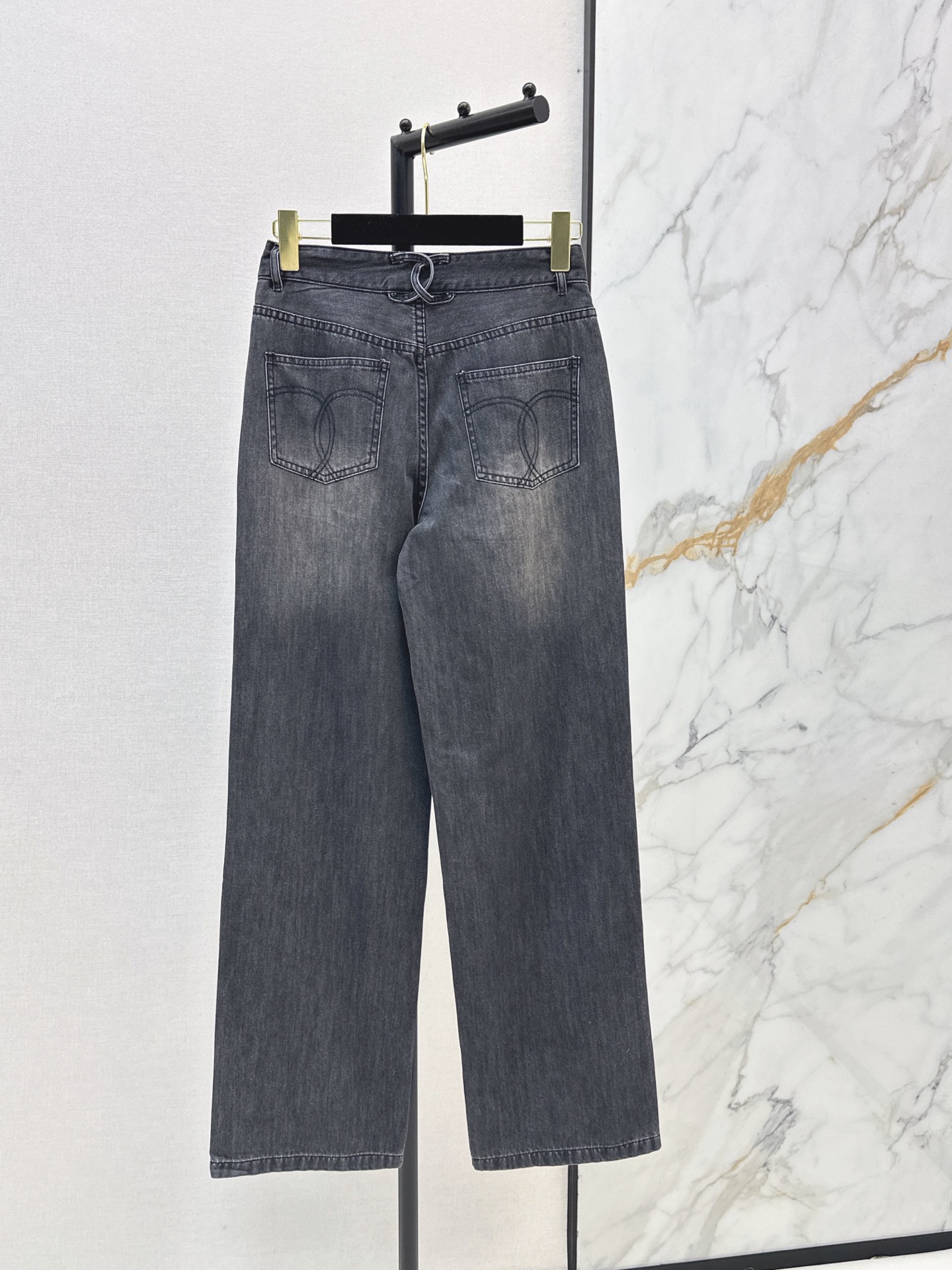 Chan 26ss straigh-leg jeans