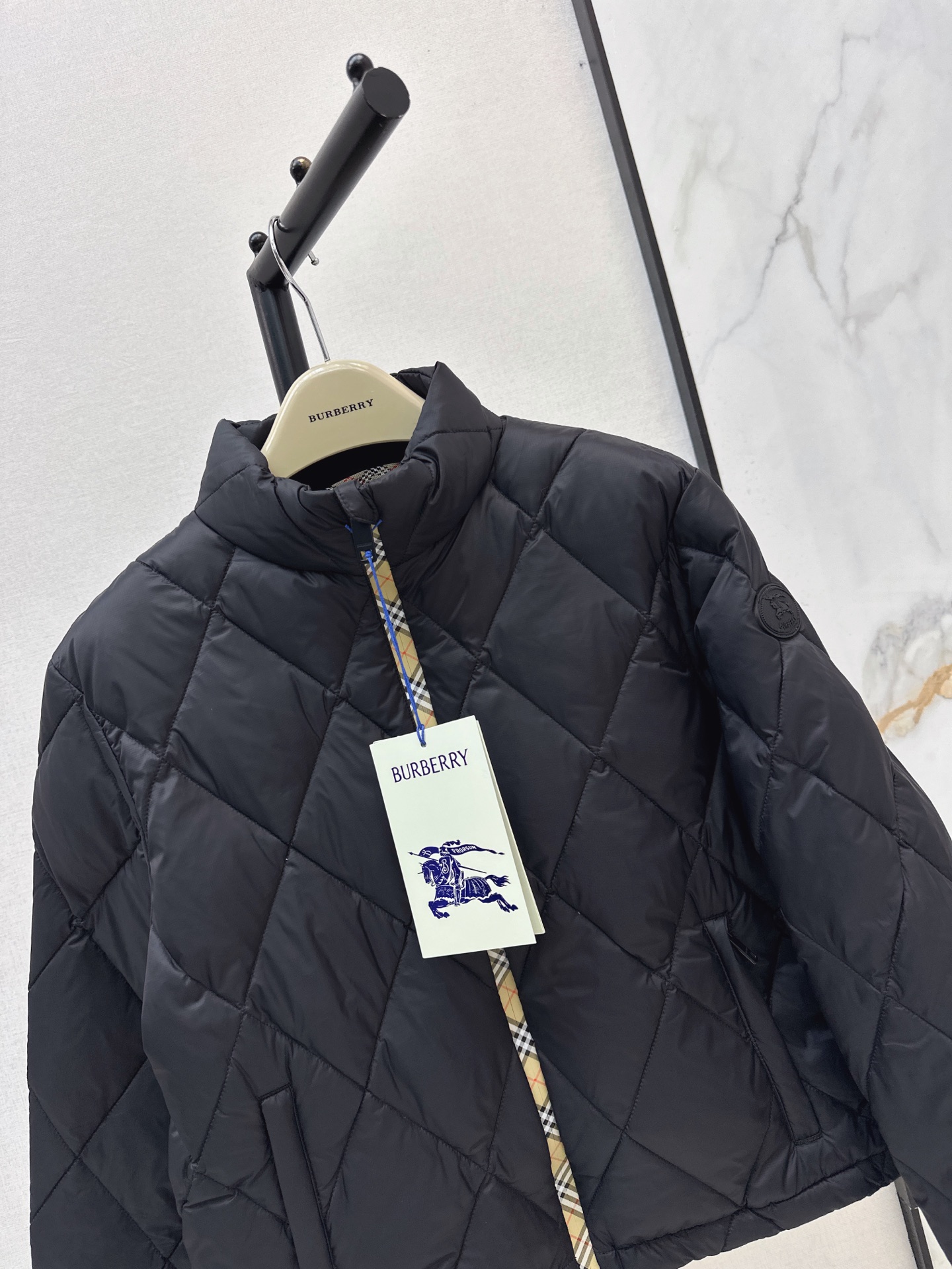 Bur 26fw down jacket
