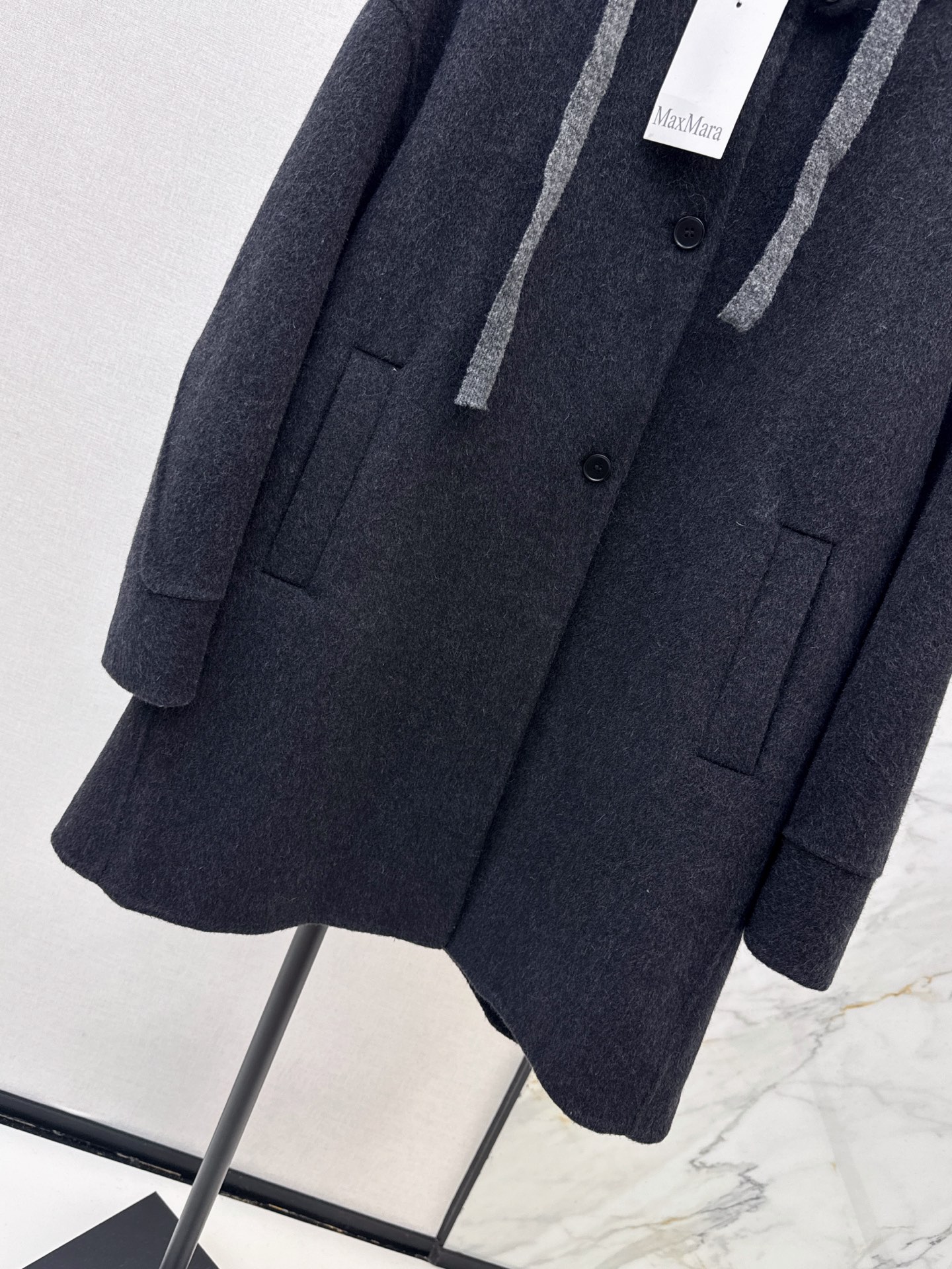 Max 26fw hooded overcoats