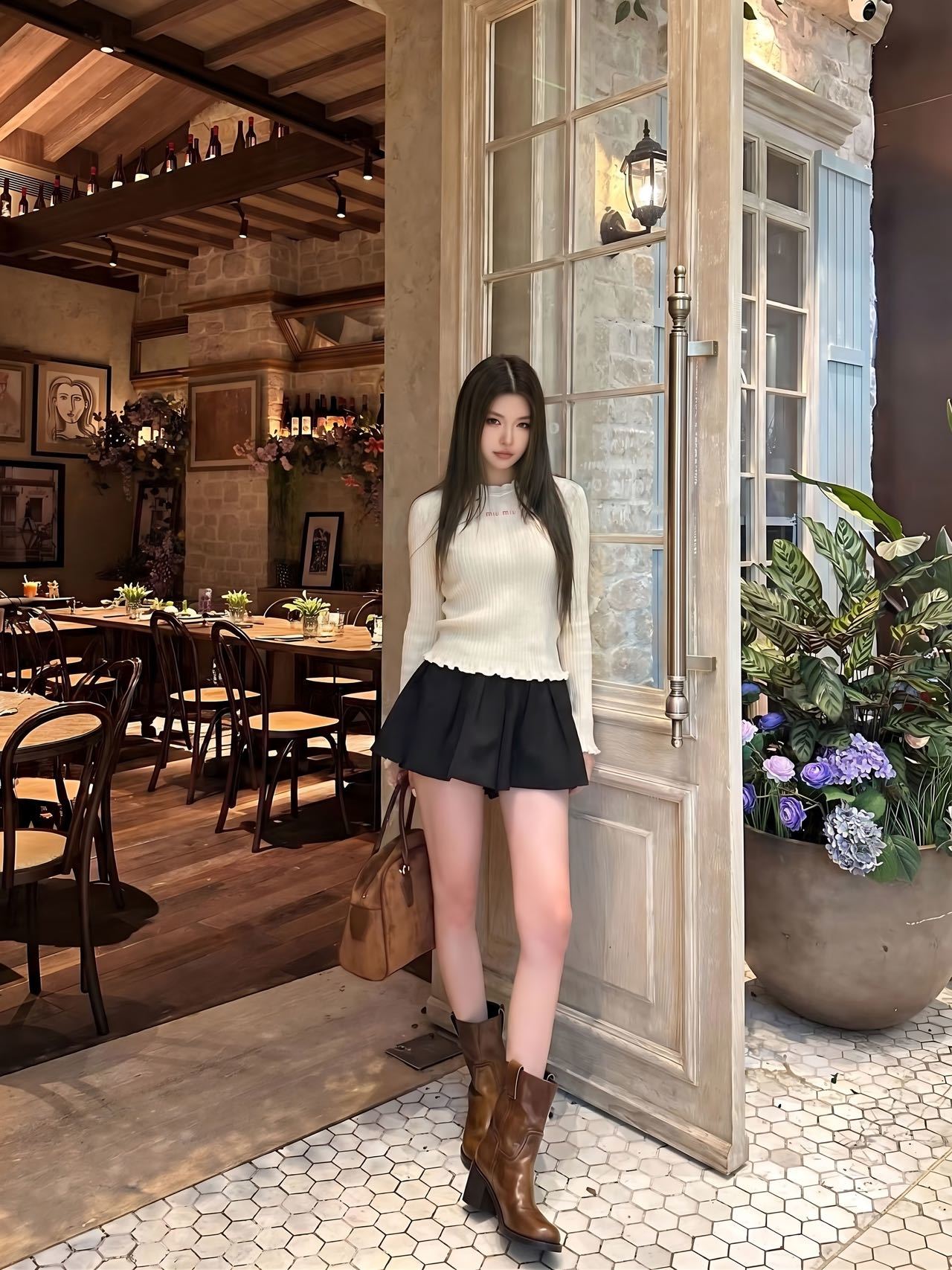 Miu 26fw slim-fit knit basic tee