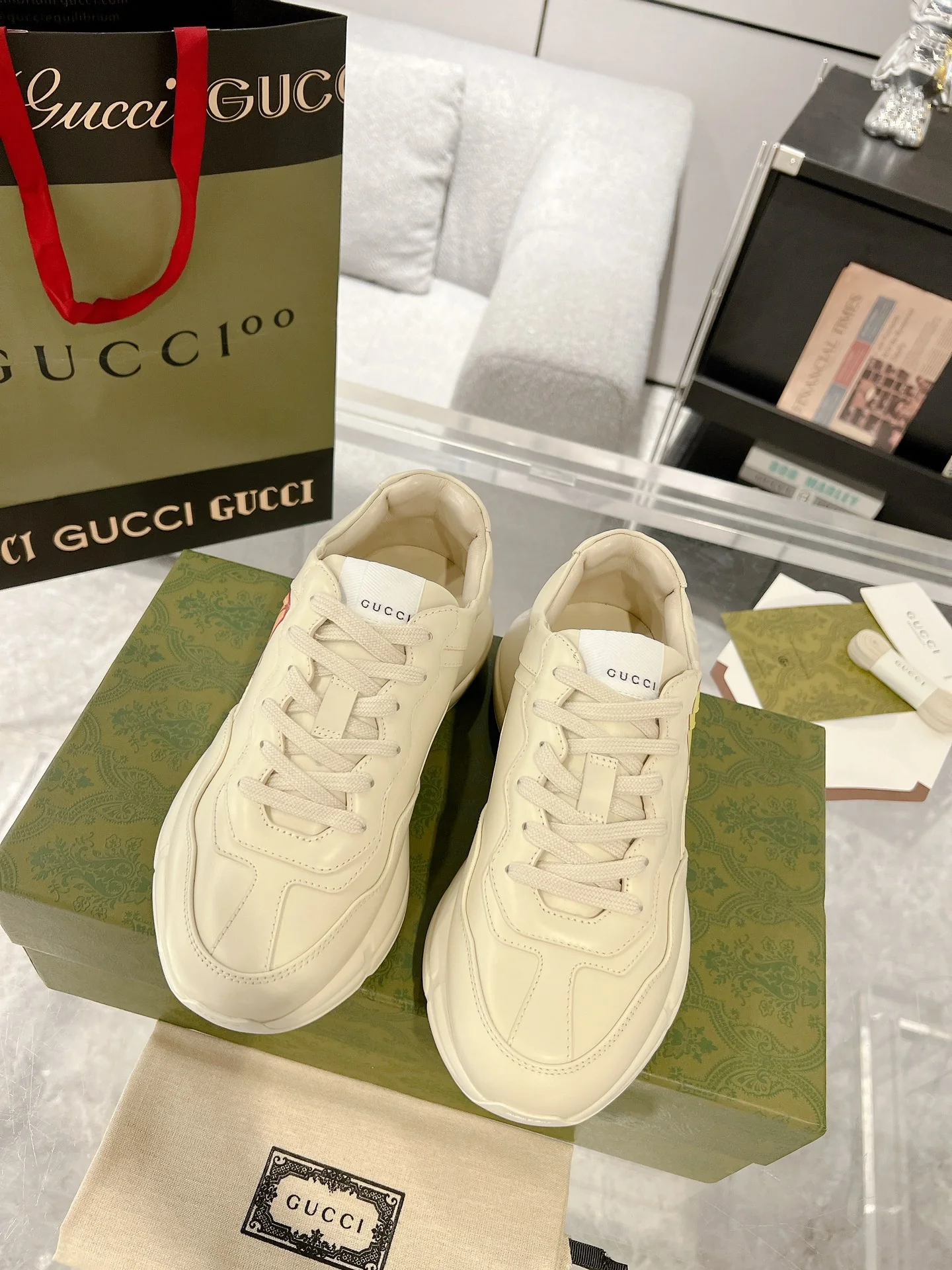 Gucc 25fw dad's shoes