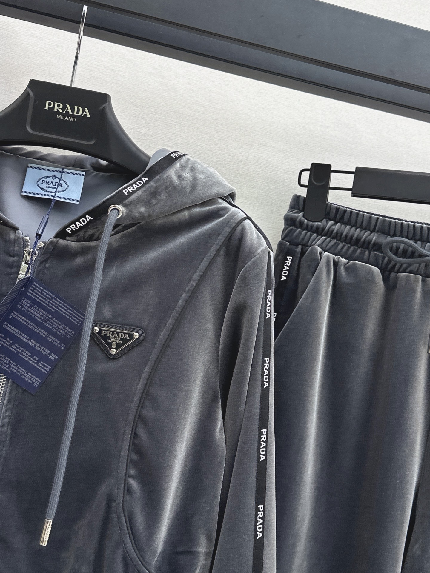 Pra 26fw velvet hooded jacket pant sets