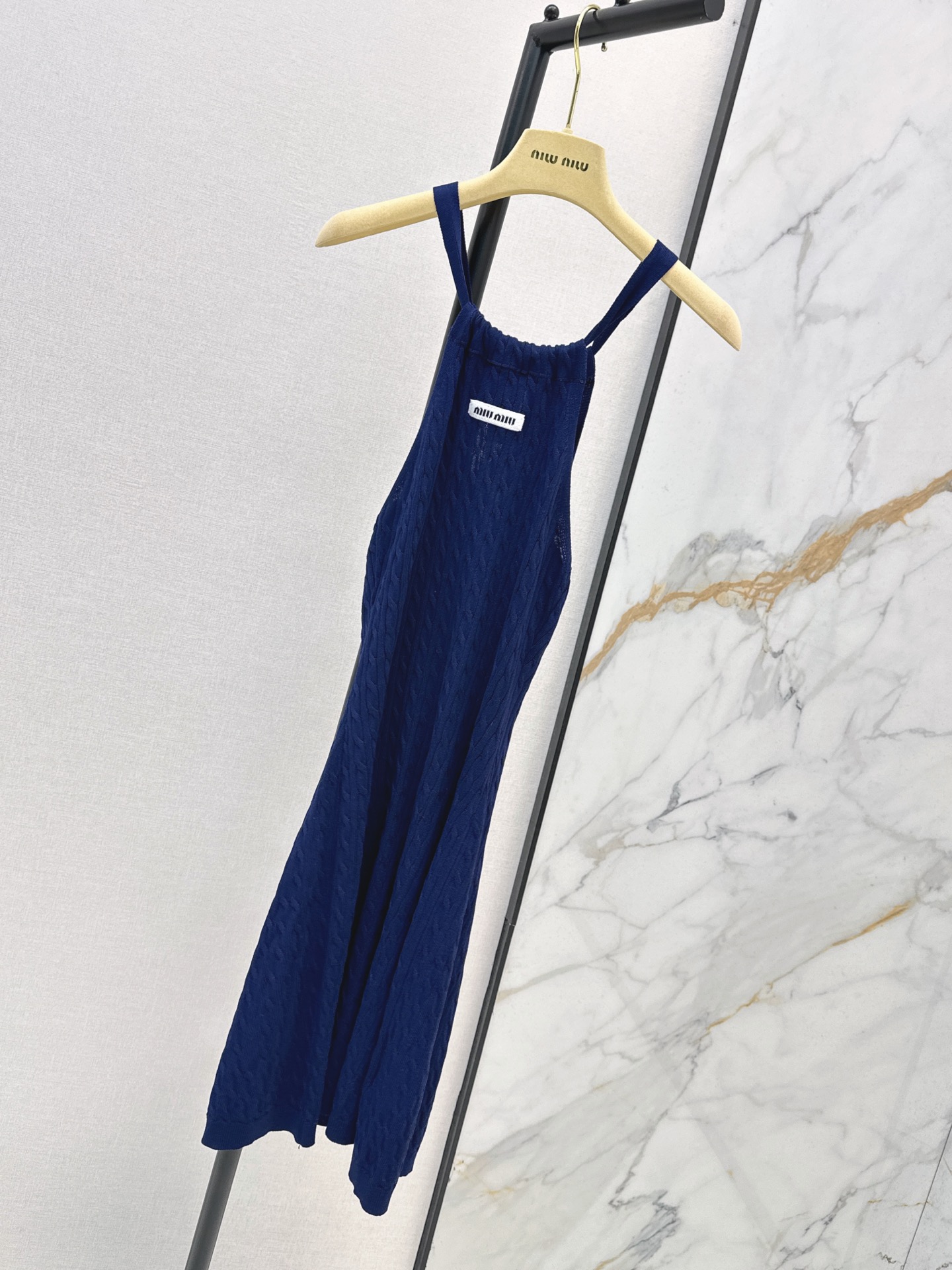 Miu 26fw slim-fit knit slip dress