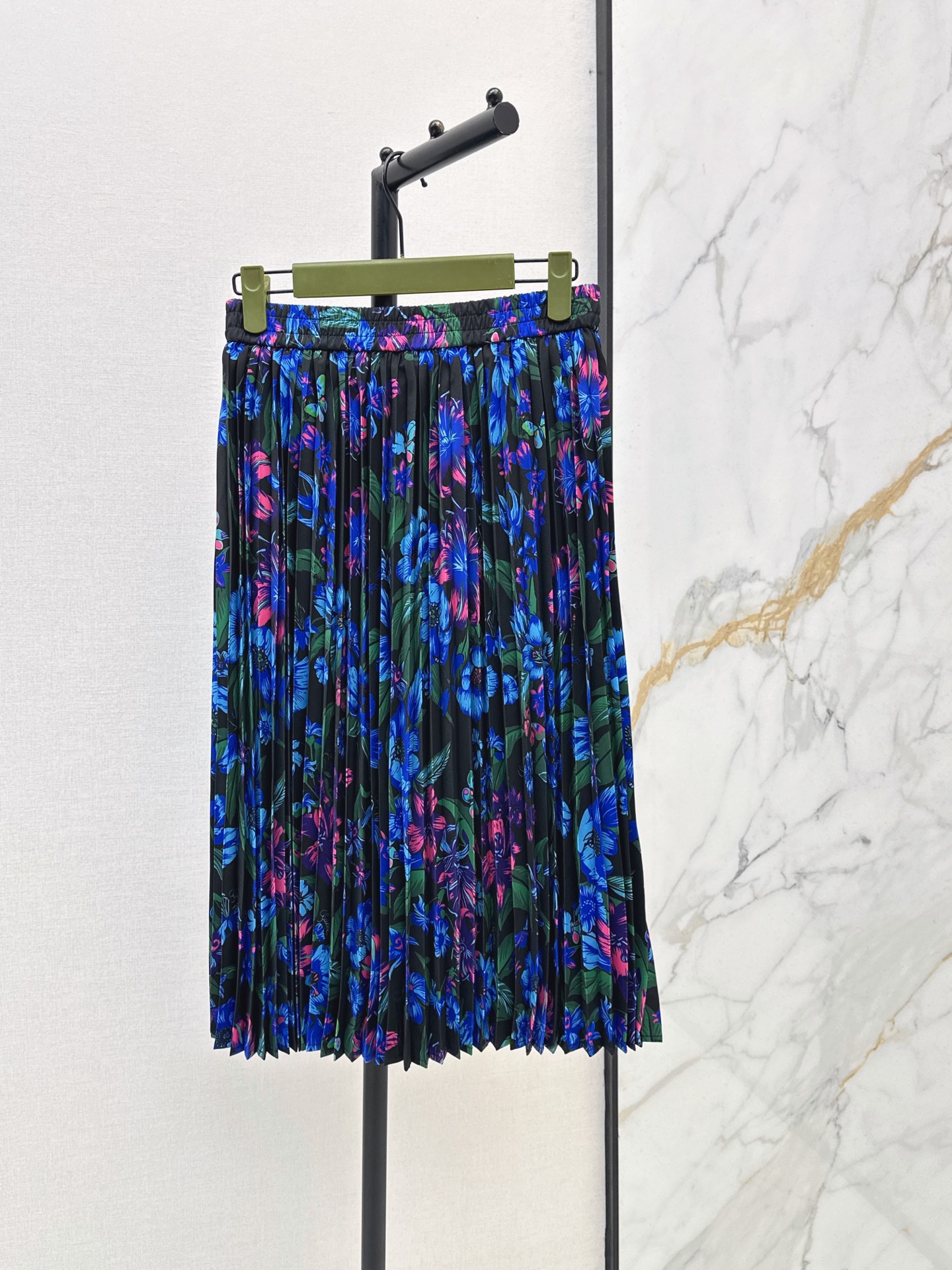 Guc 26fw print floarl pleated skirt