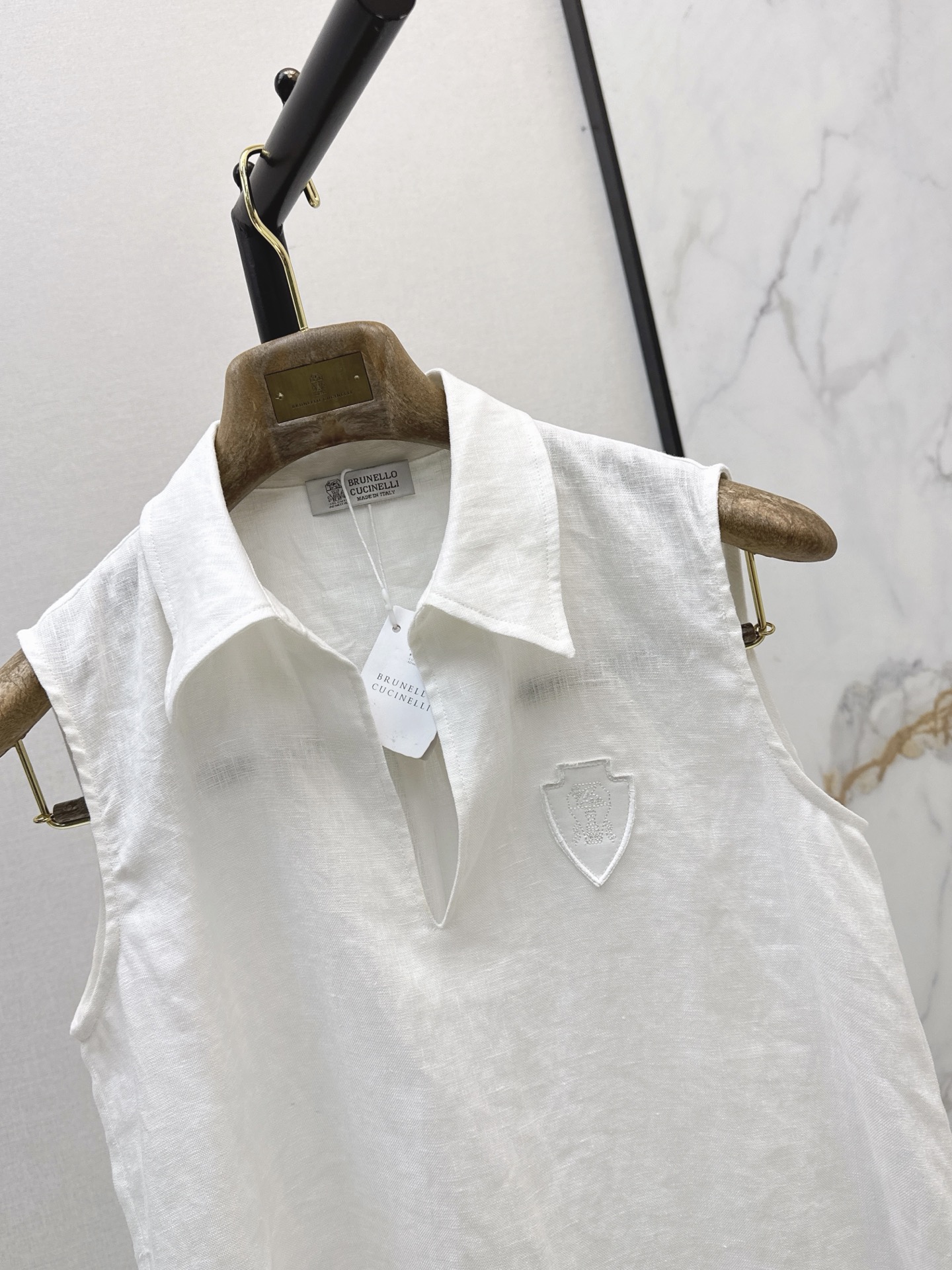 Brun 26ss sleeveless shirt