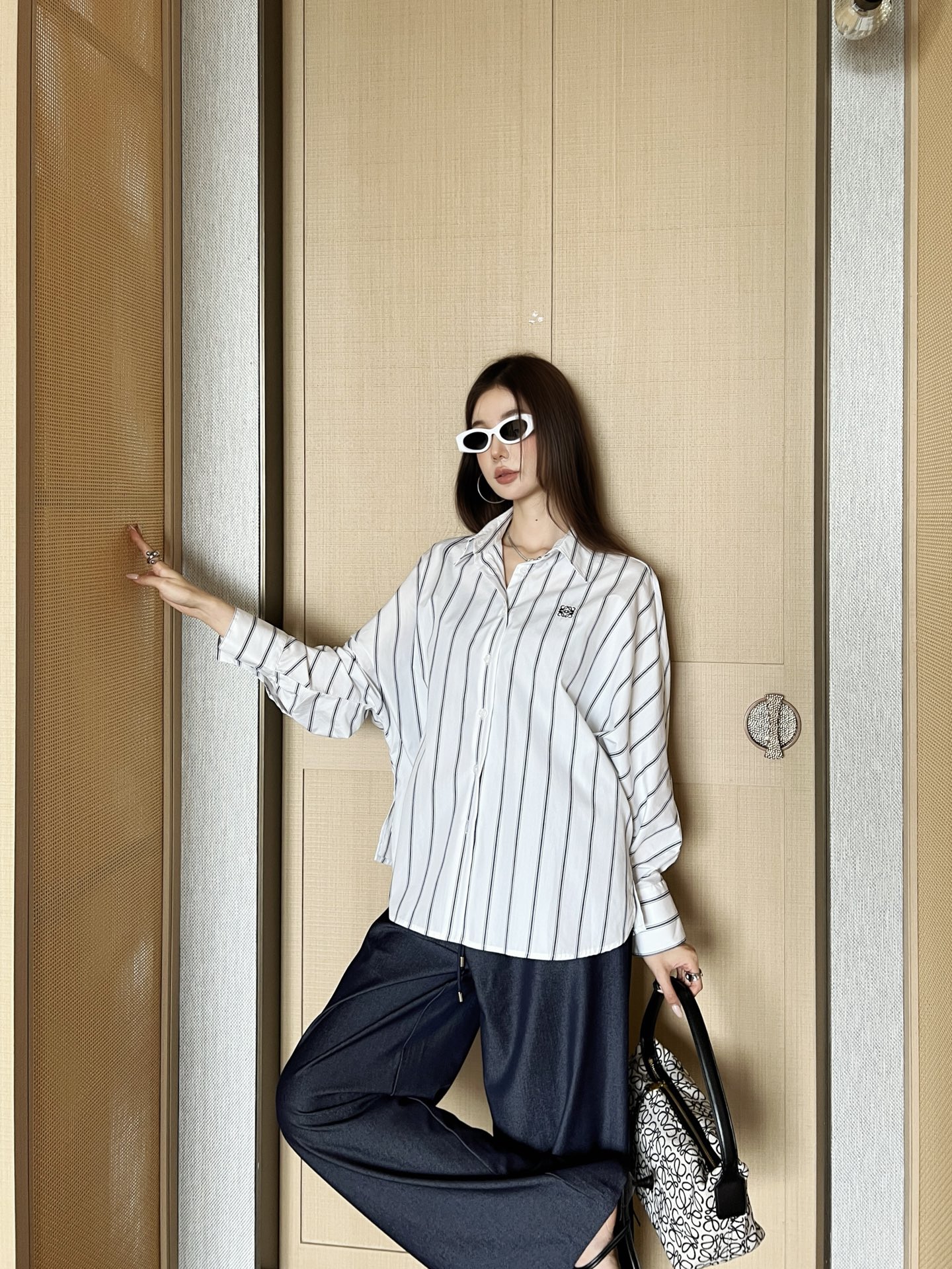 Loui 26fw stripe shirt