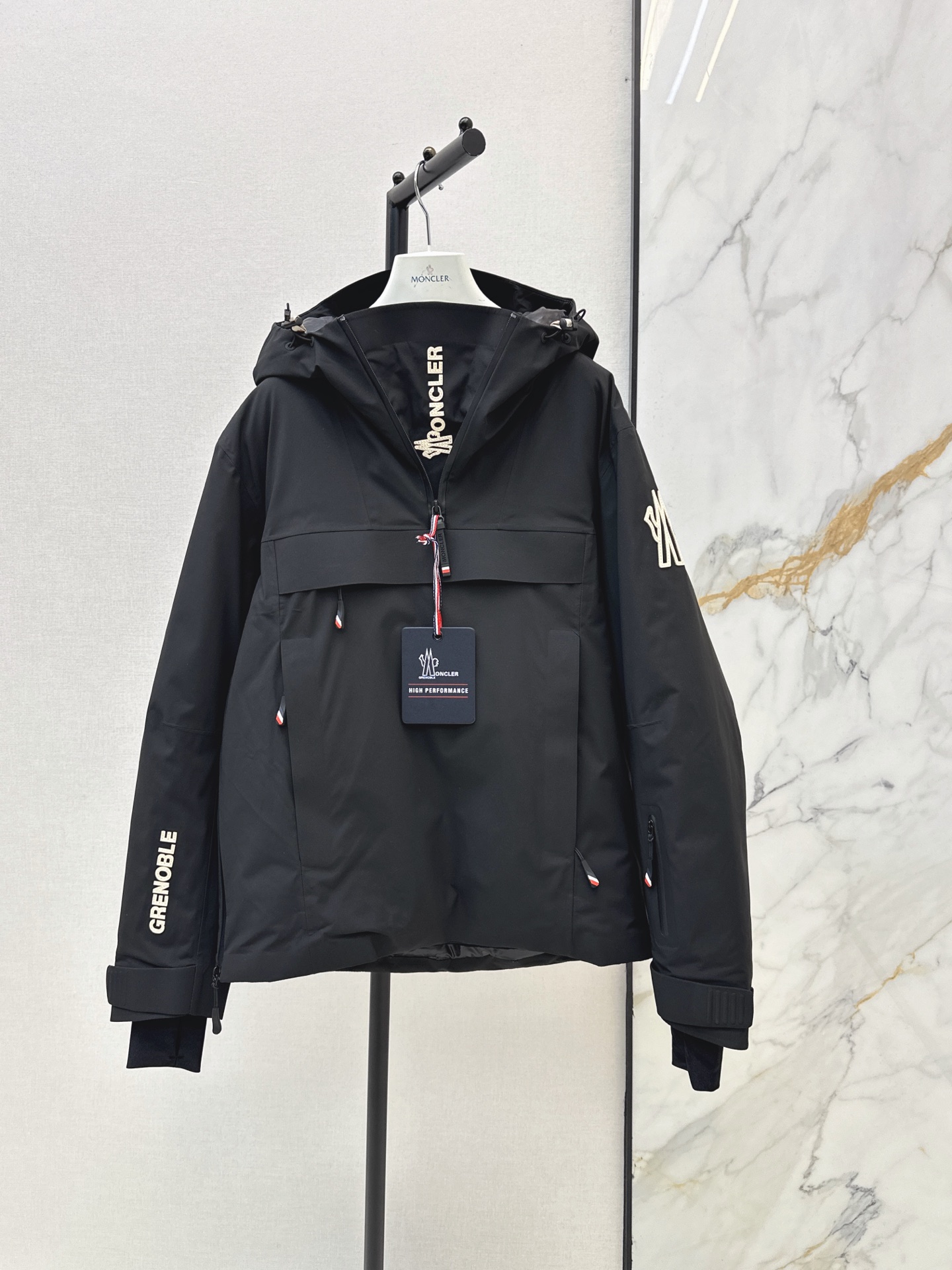 Monc 26fw hoode ski down jacket