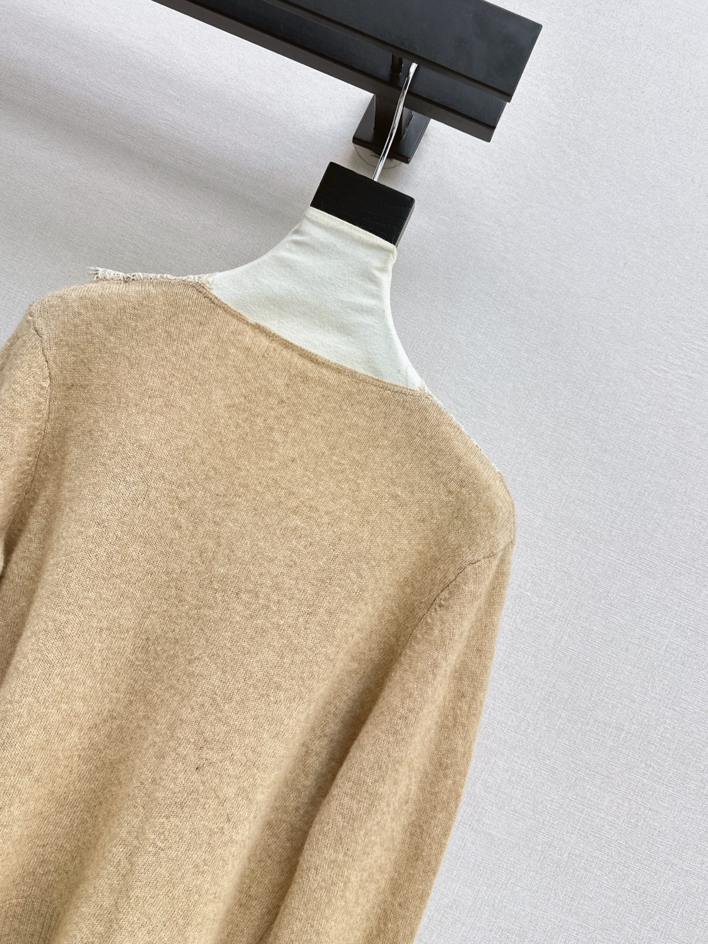 ES 26fw lace wool basic tee