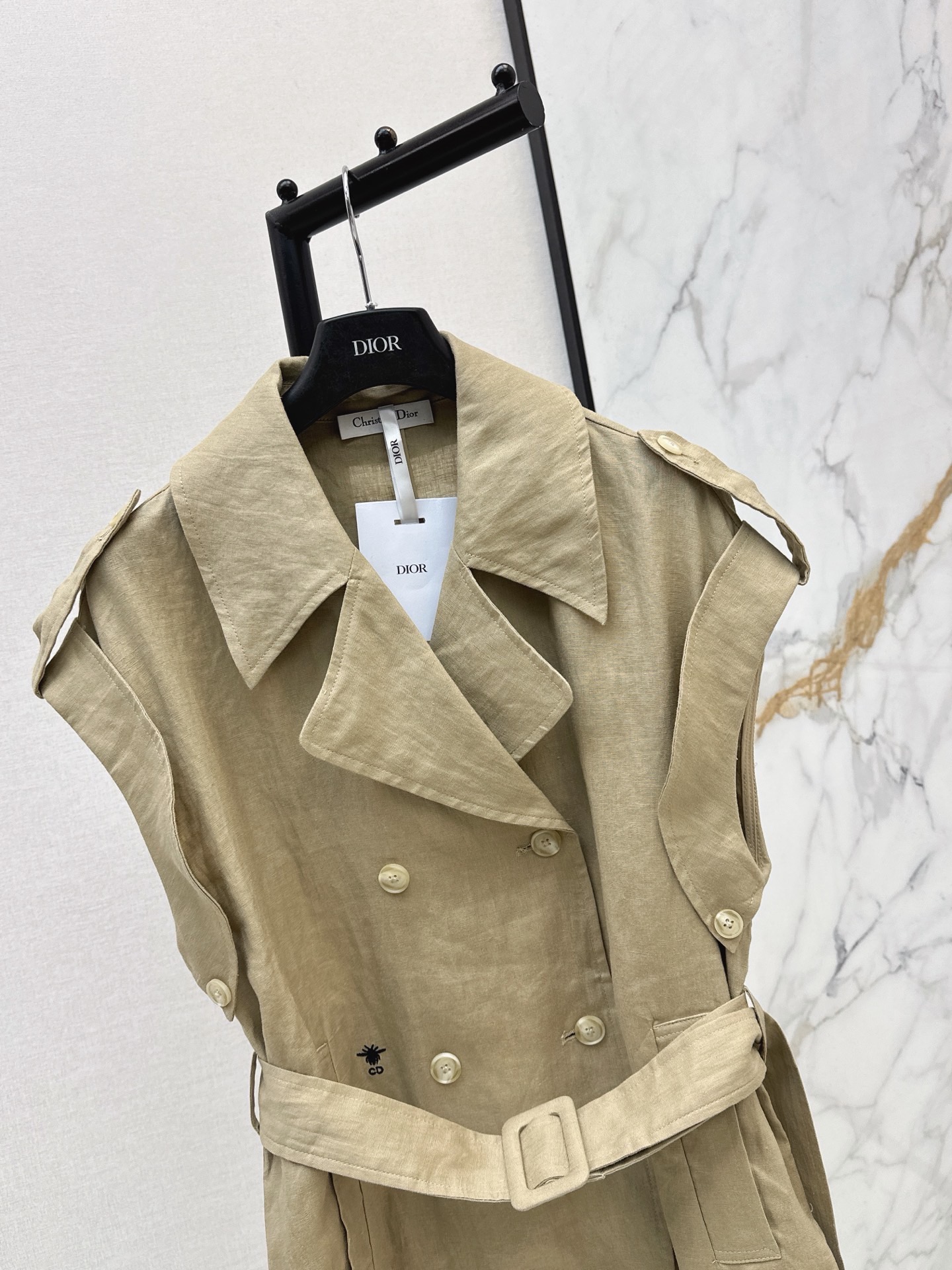 CD 26ss belted vest
