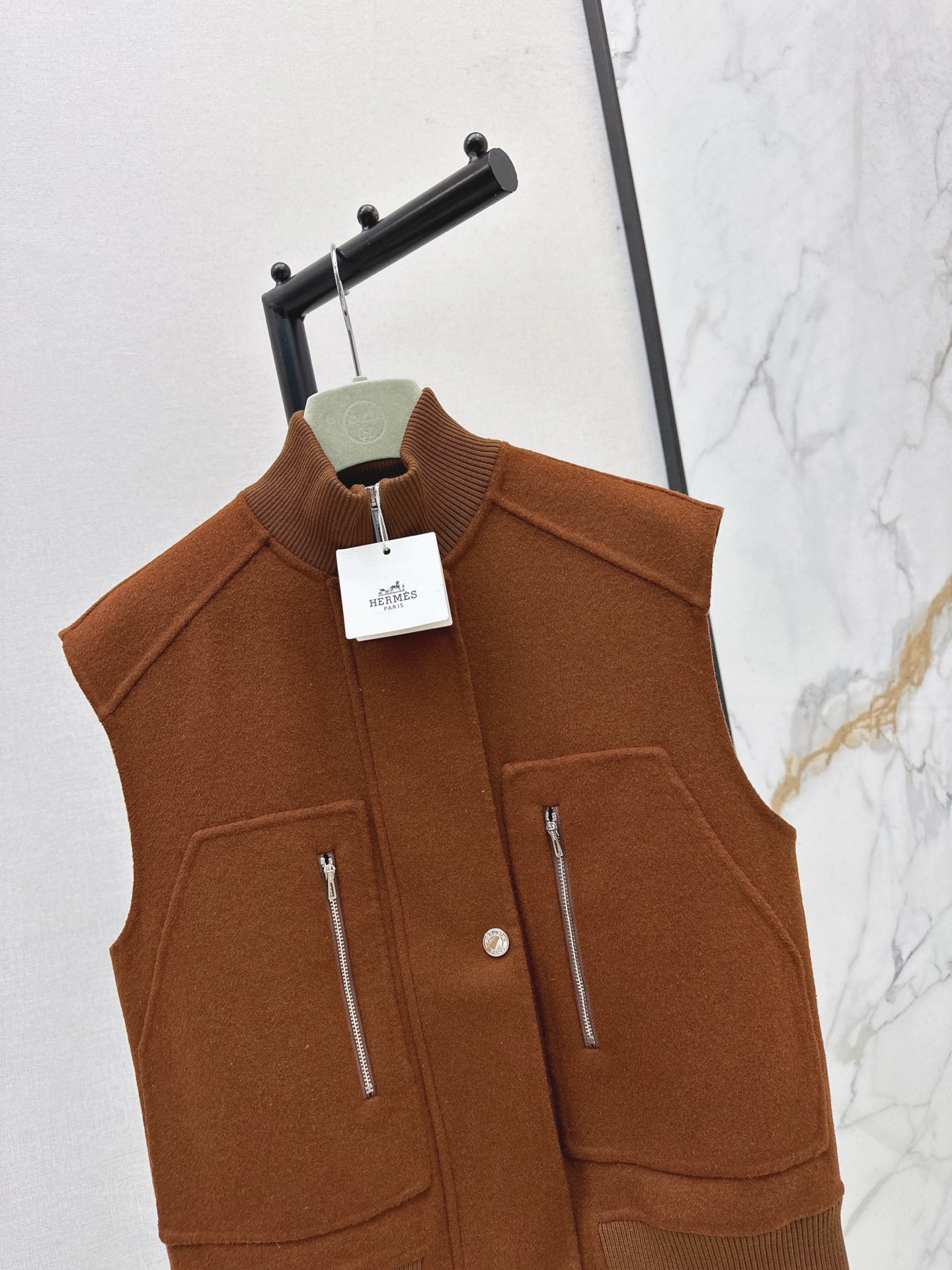 Her 26fw woolen vest jacket