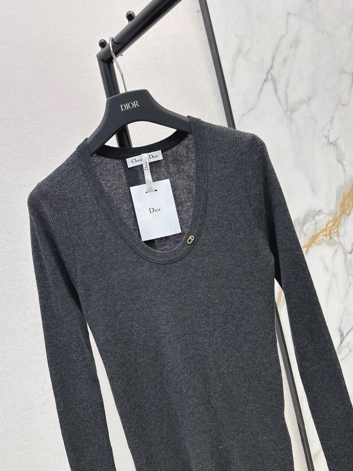 CD 26fw U-neck knit basic tee