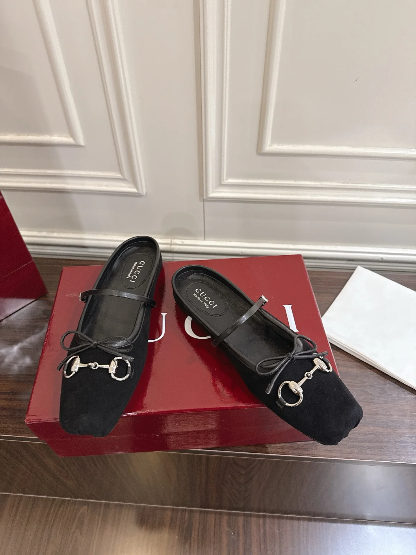 Guc 25fw mules
