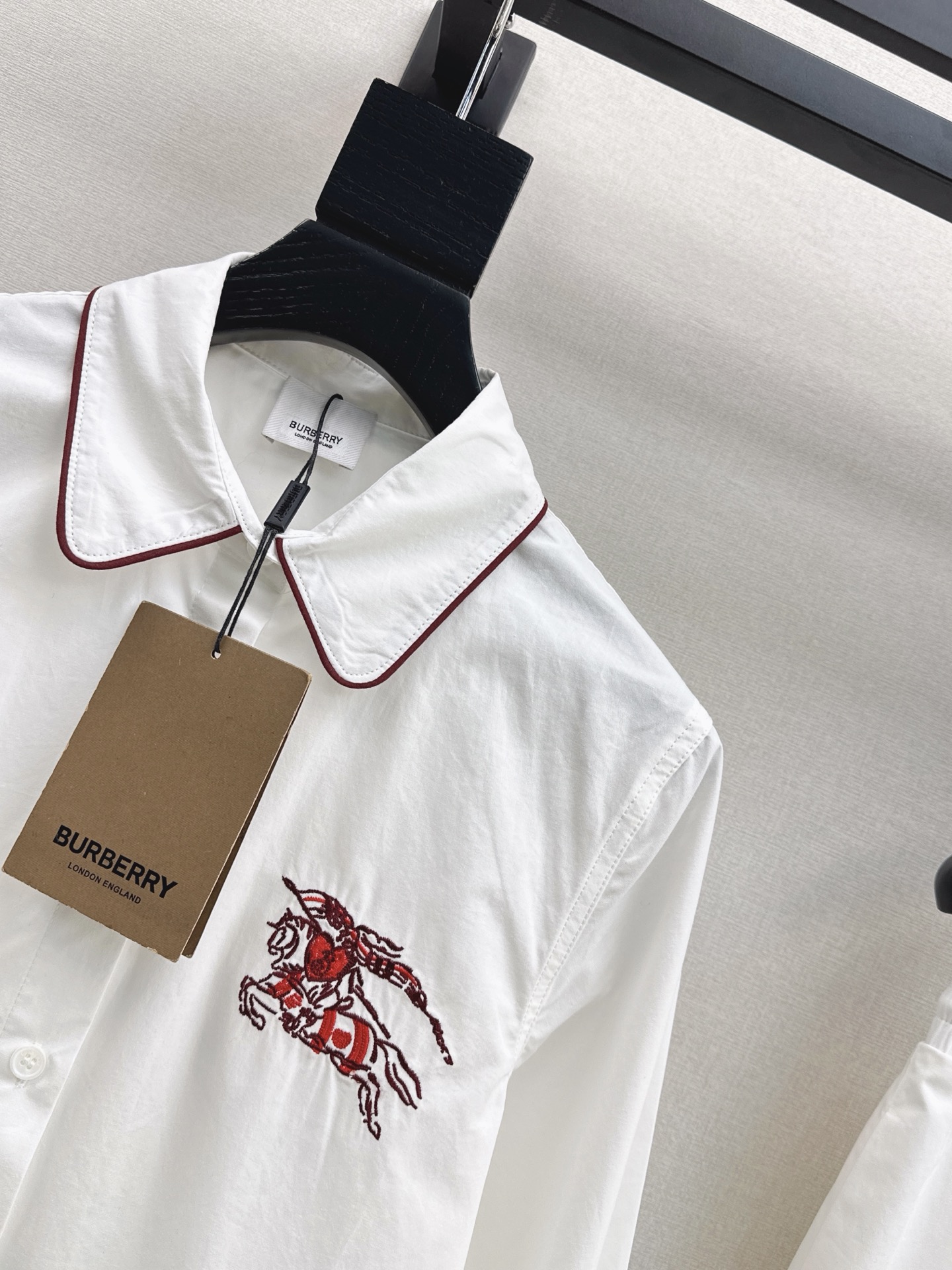 Burb 26fw embroidery shirt