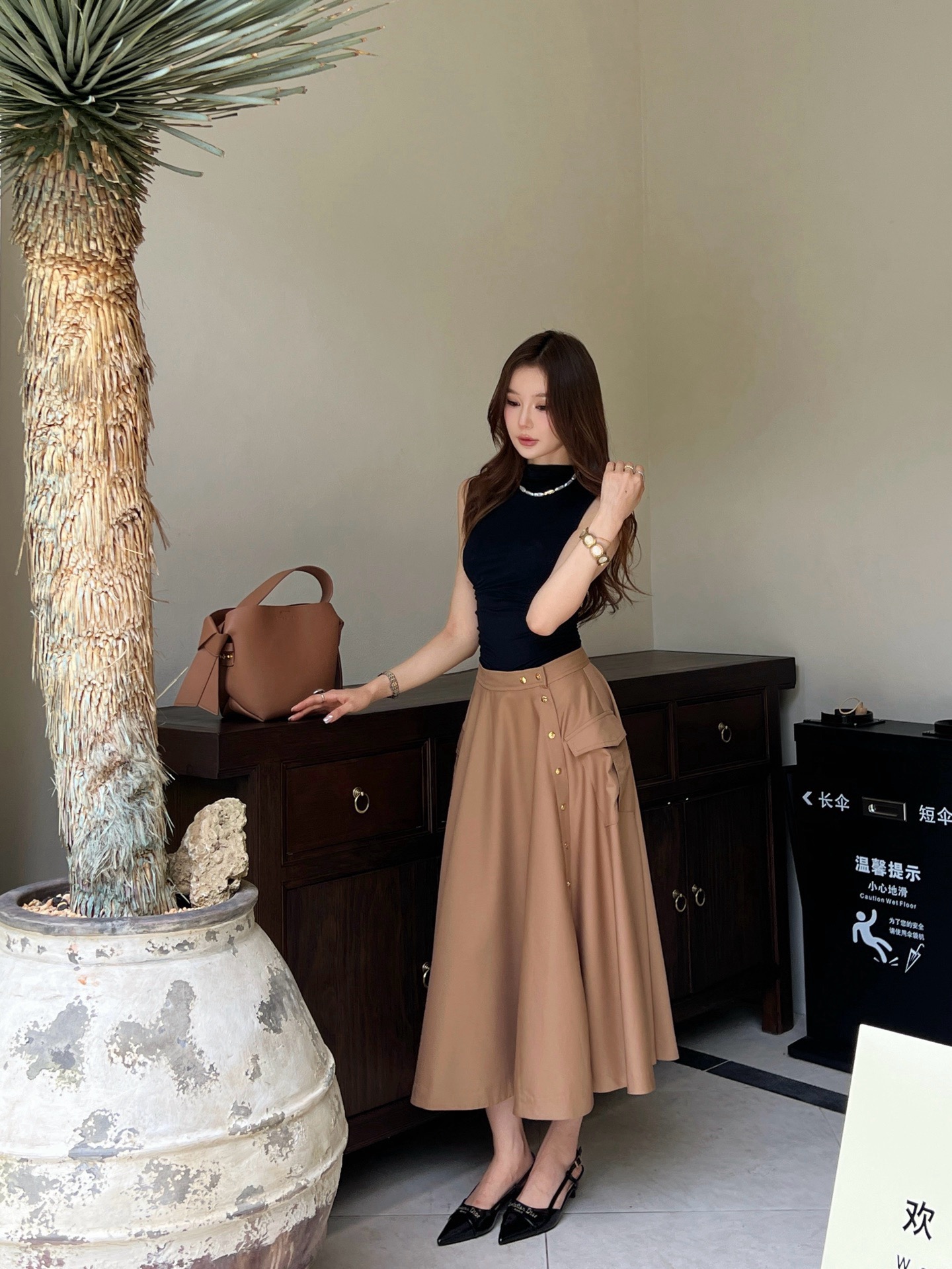 Celi 26ss cargo pleated skirt