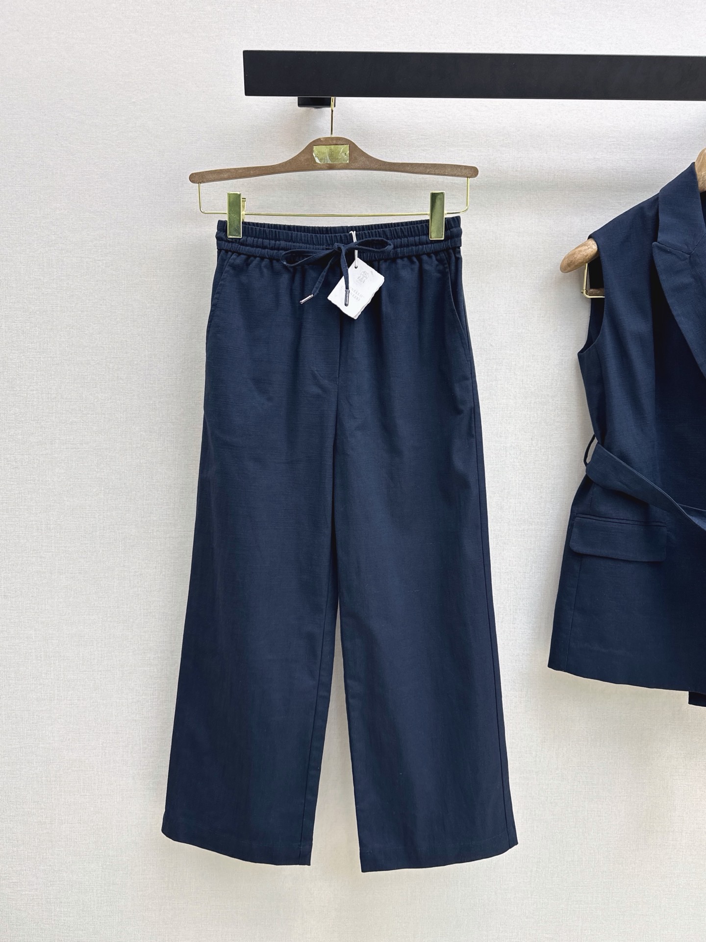 Brun 26ss cropped pants