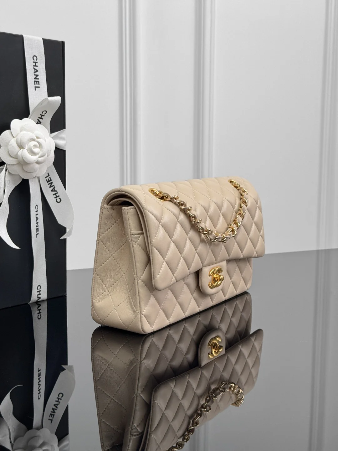 Chan cf25 chain shoulder bag