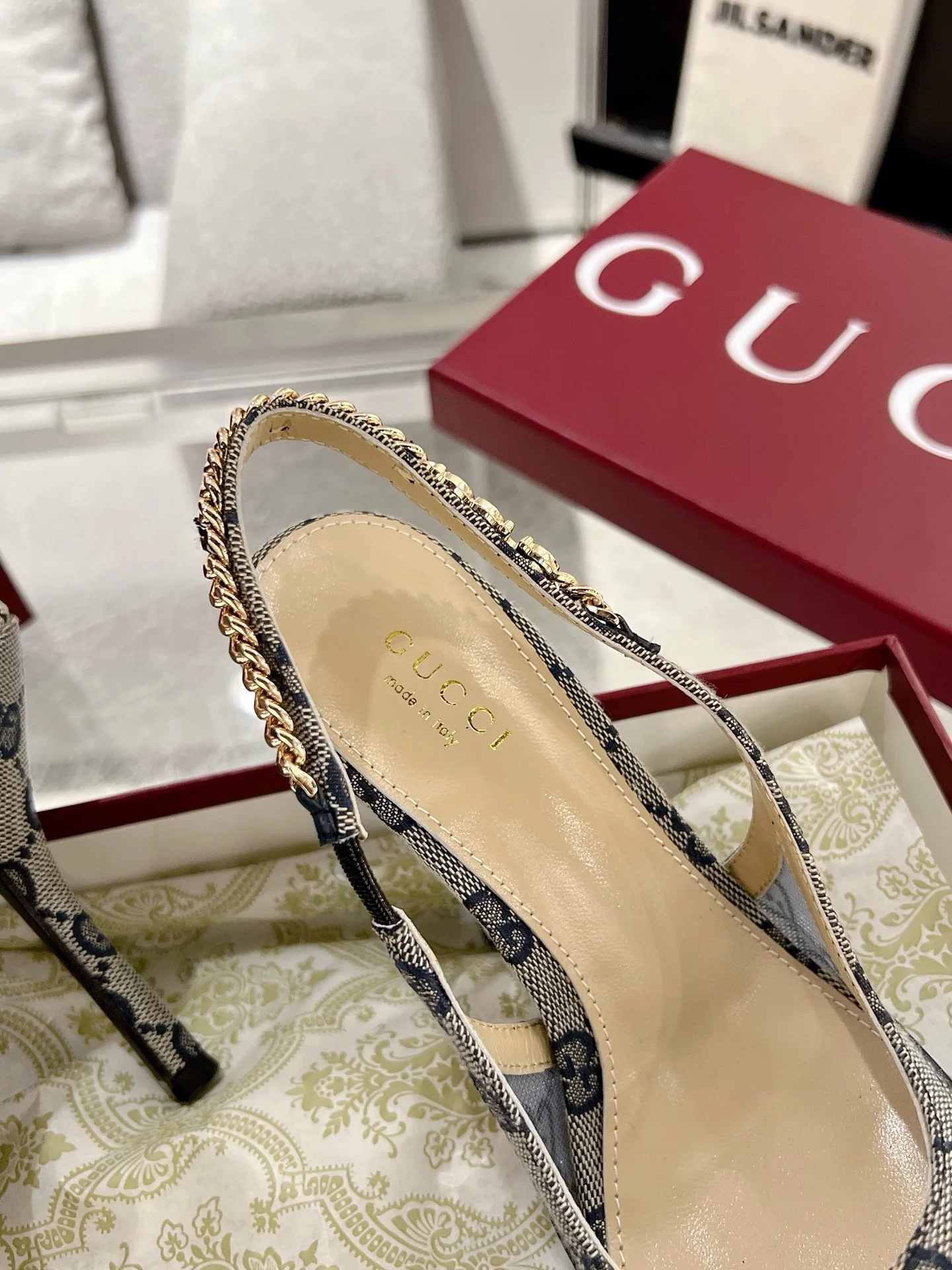 Gucc 25fw slingback heels