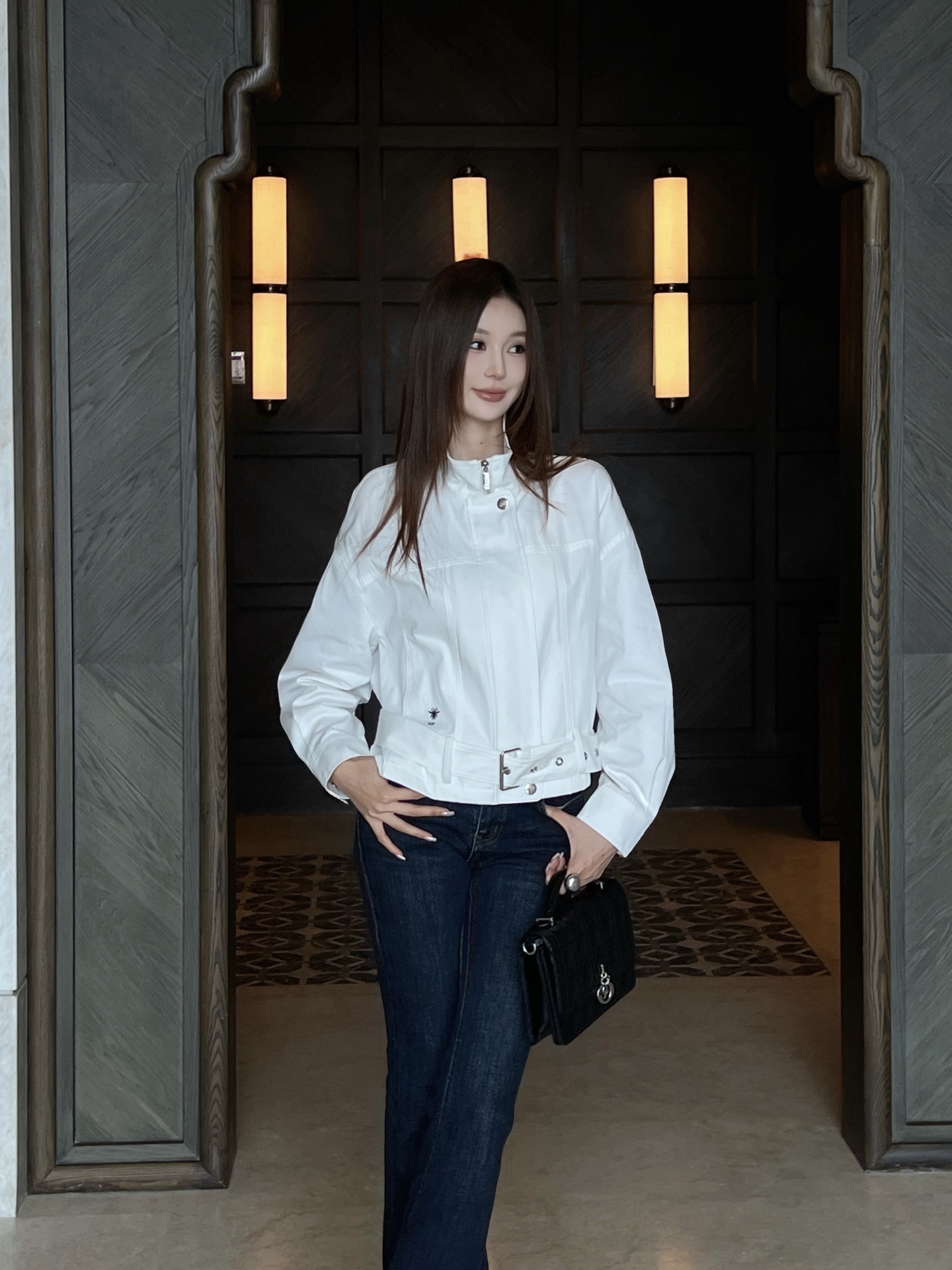 CD 26fw Stand-Collar Belted Cropped Jacket