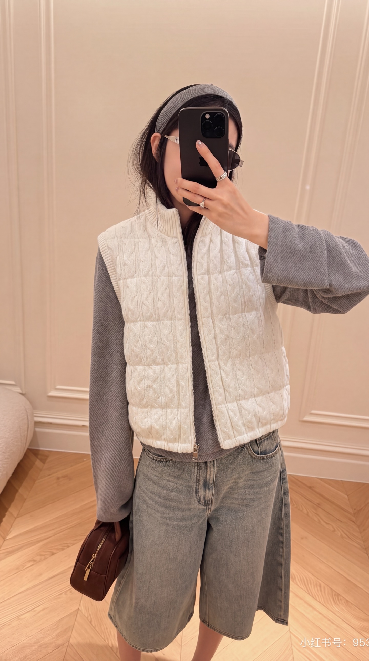 Brun 26fw knit down vest