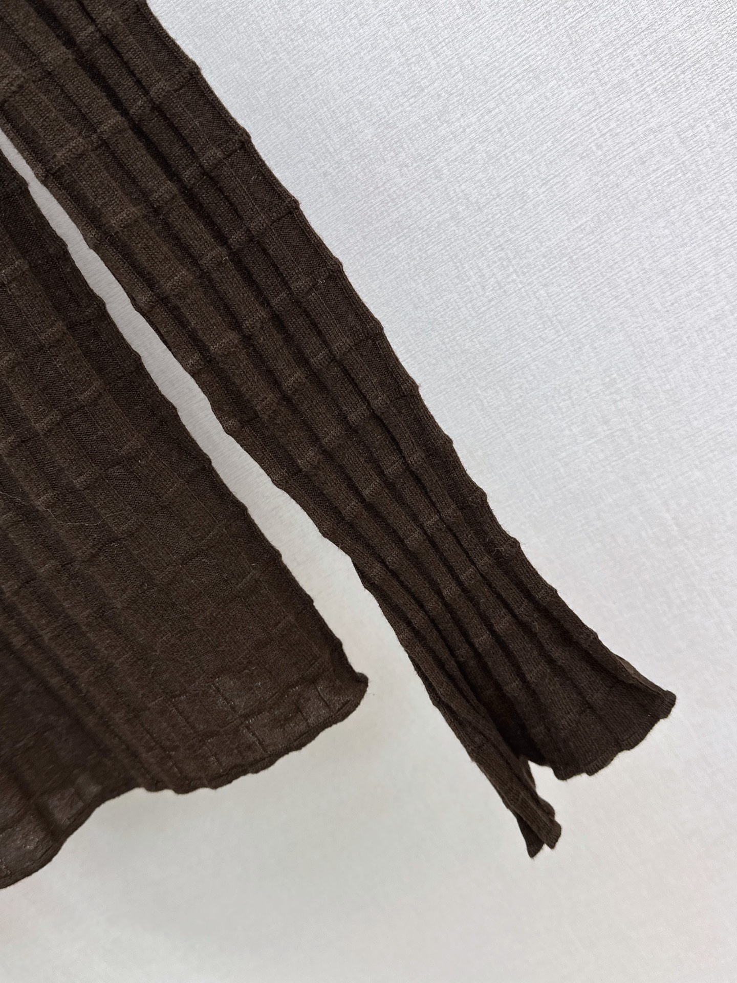 Brun 26fw slim-fit knitwear