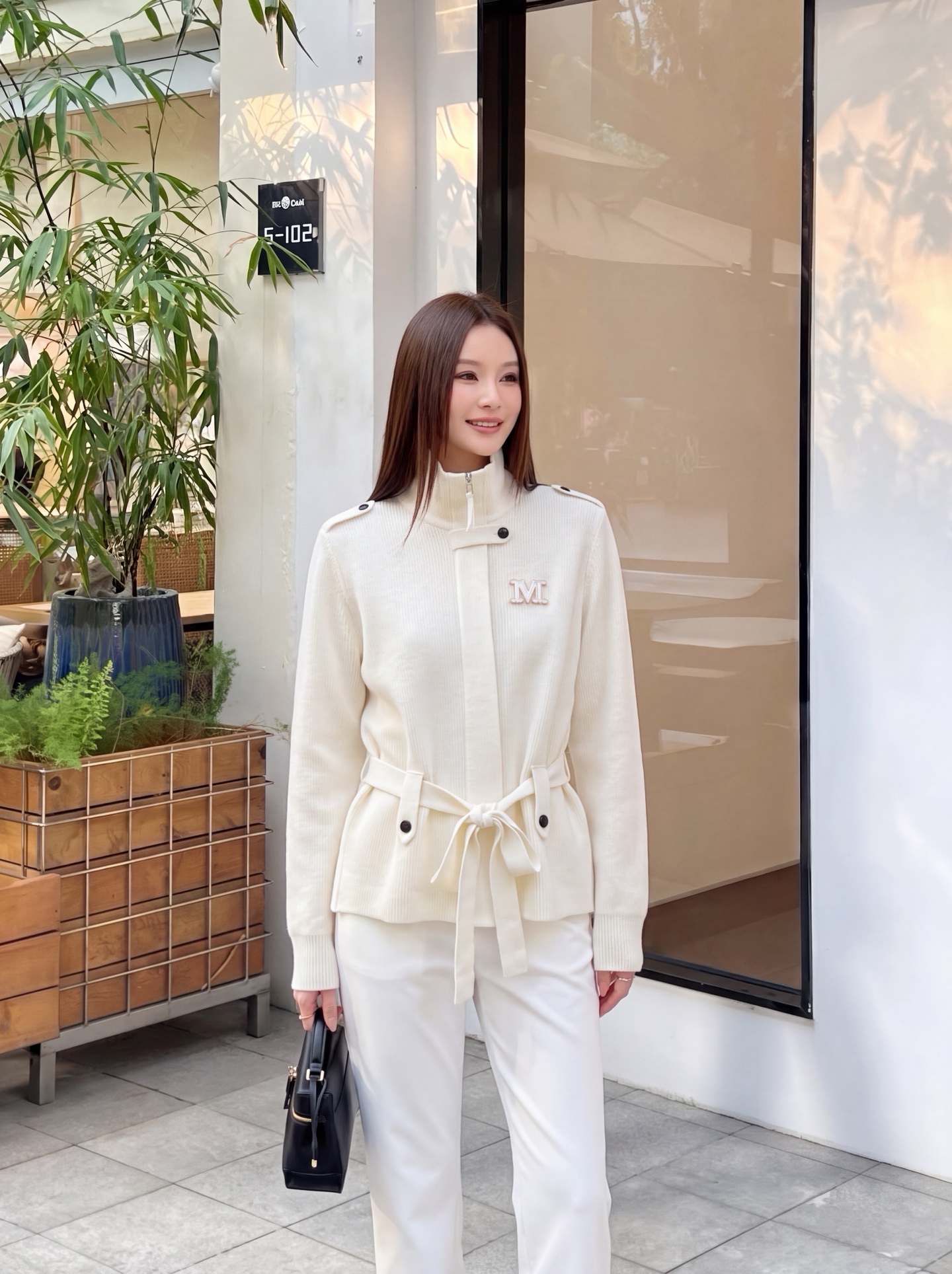 Max 26fw woolbelted cardigan
