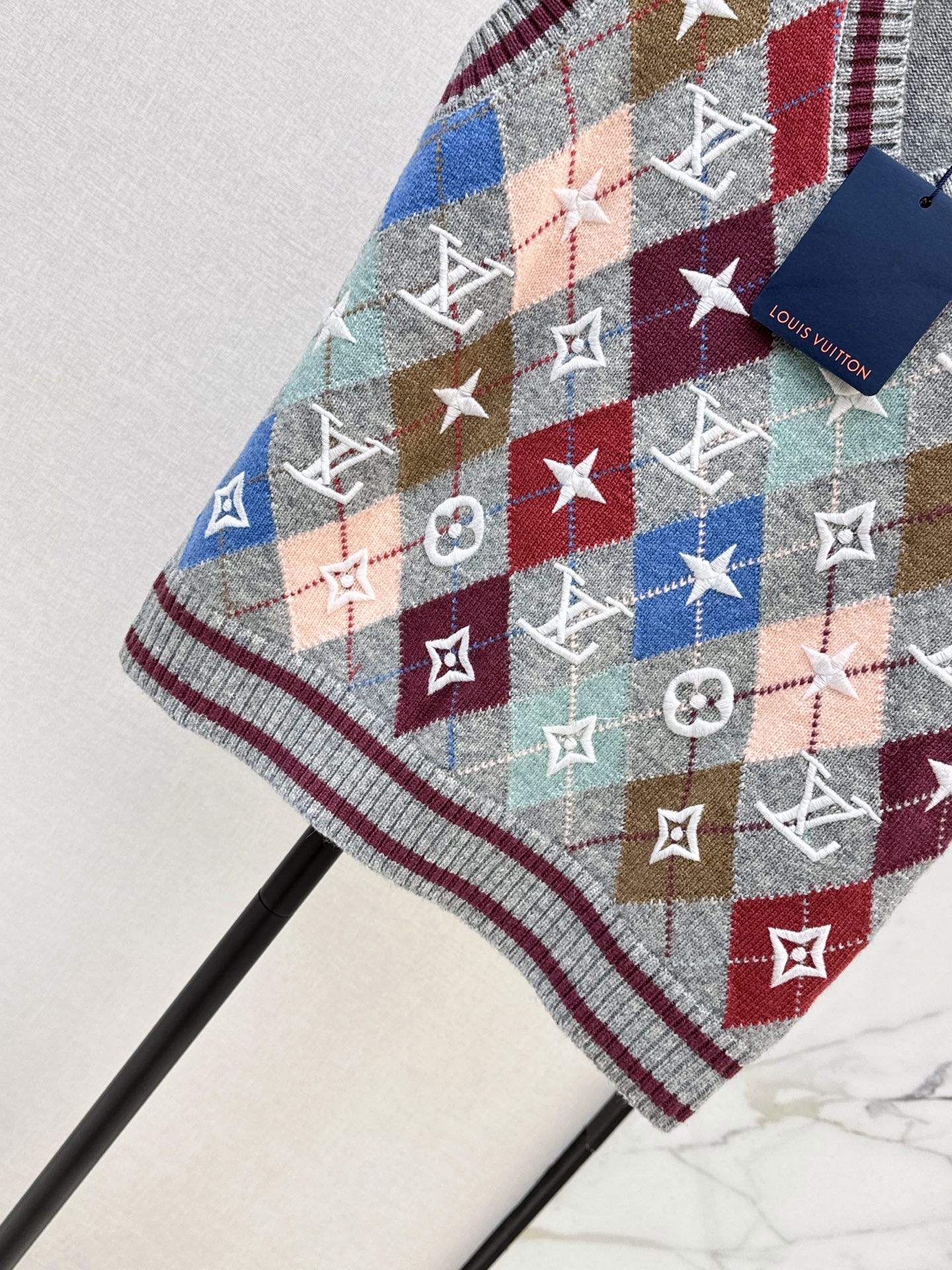 Loui 26fw jacquard knit vest