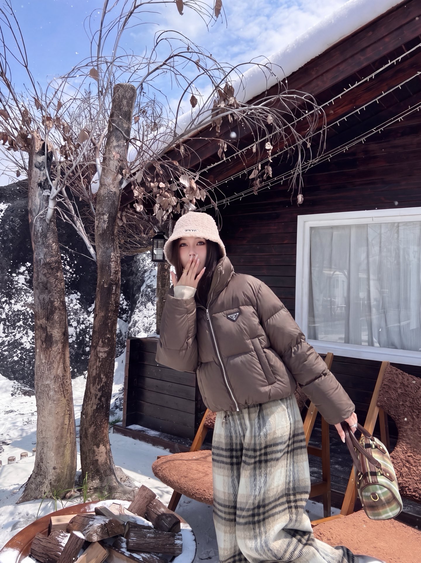 Pra 26fw down jacket