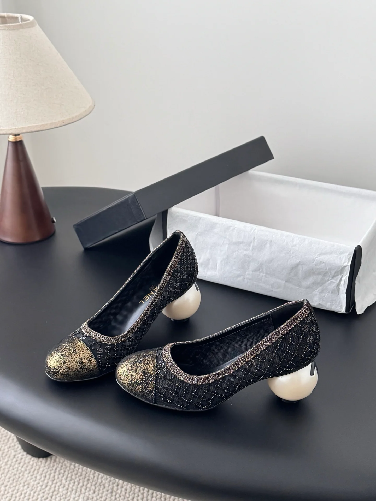 Chan 26ss pearl mary jane chunky heel