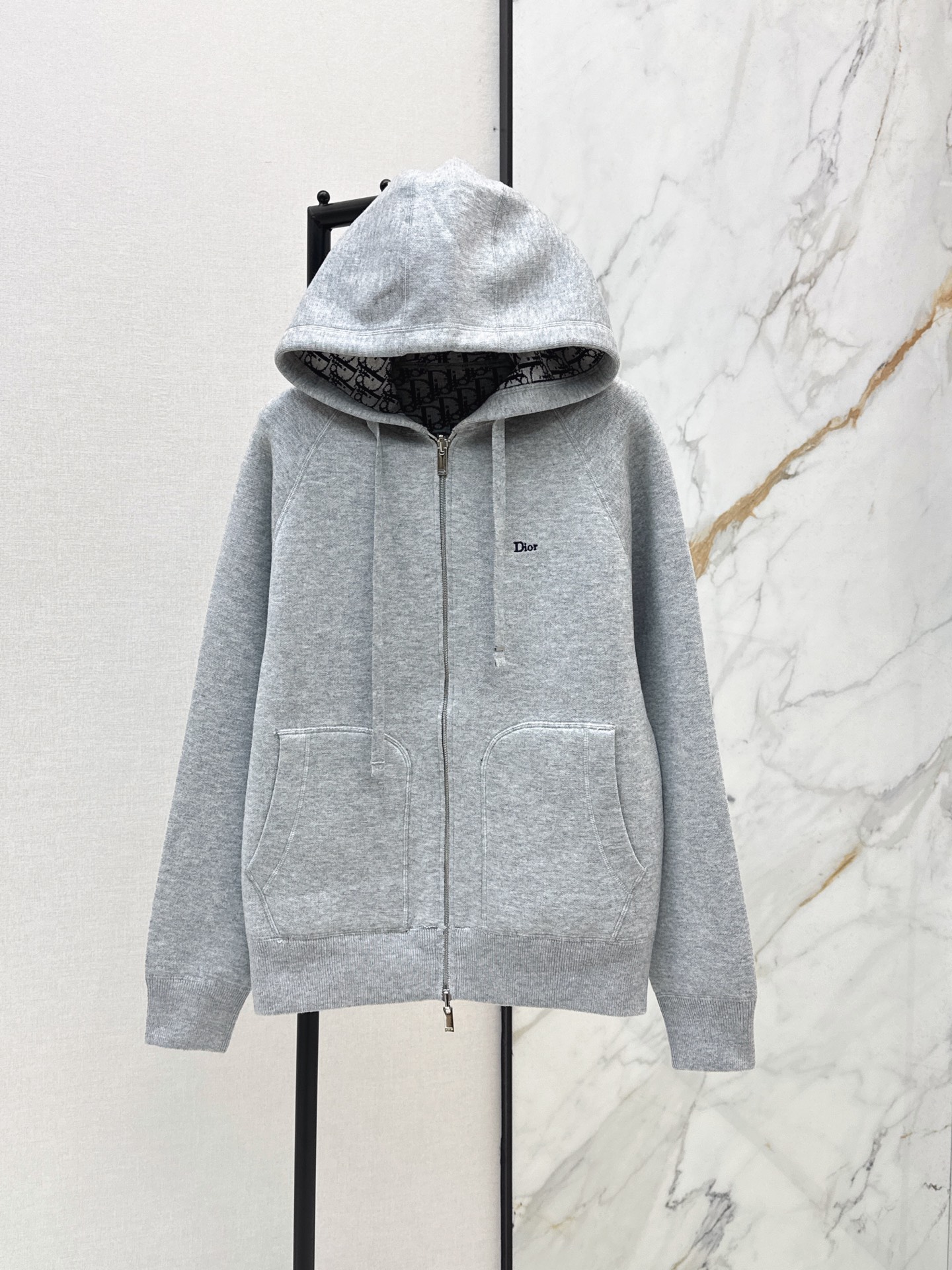 CD 26fw reversible hooded jacket