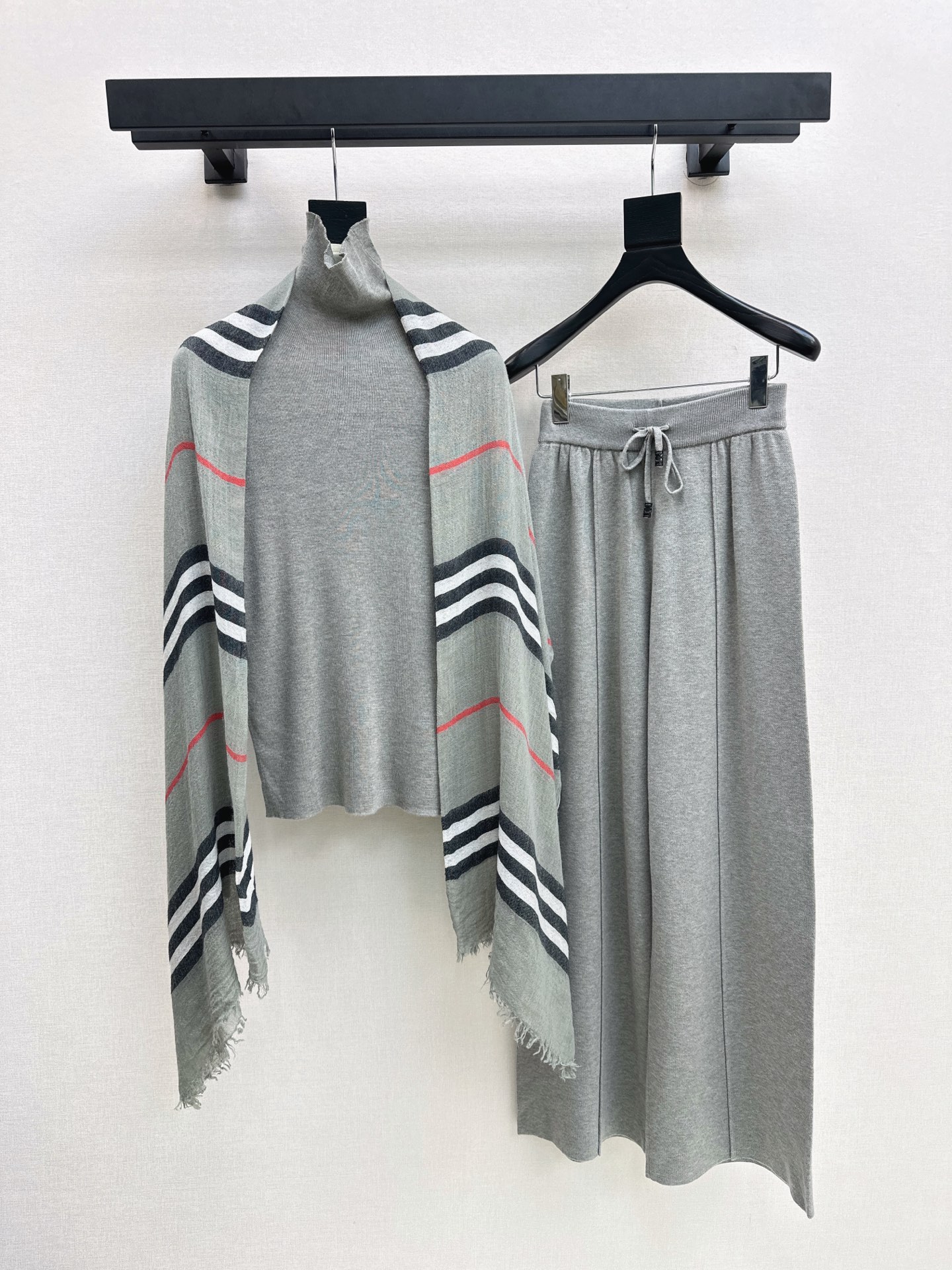 Bur 26fw knit basic tee check shawls pants set