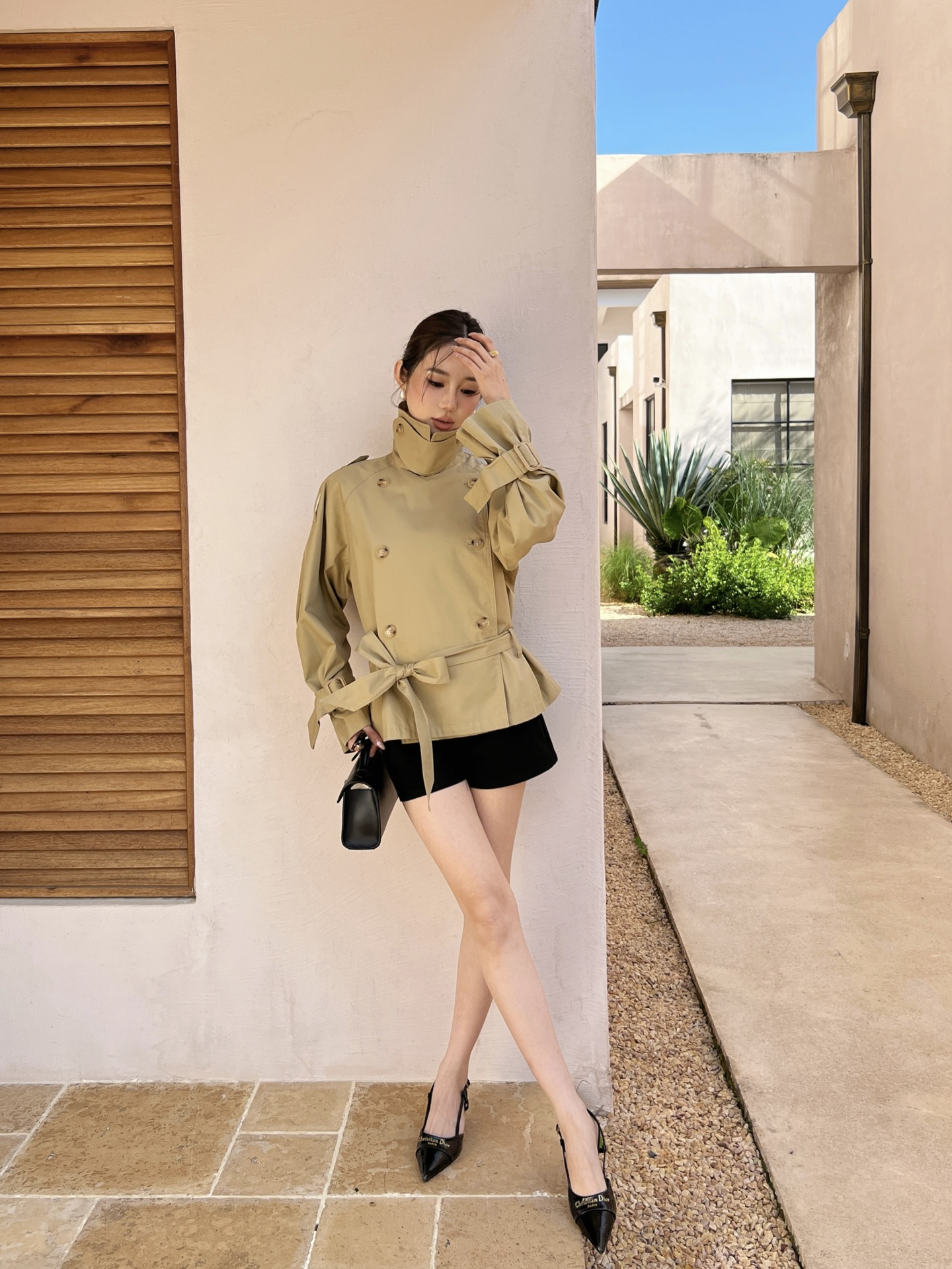 Brun 26fw trench coat