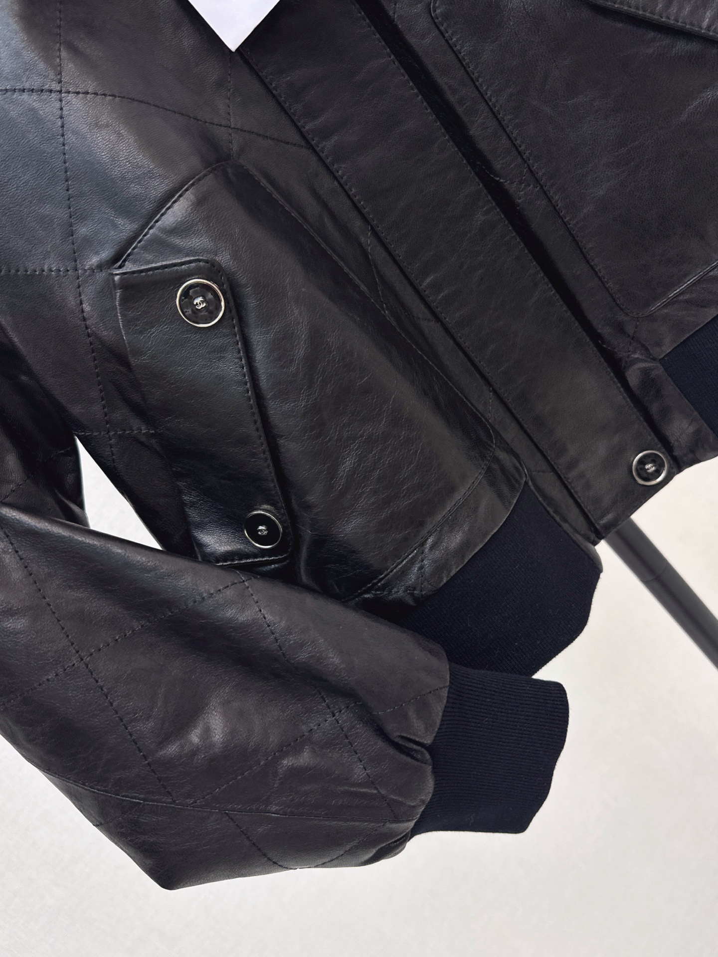 Chan 26fw leather jacket