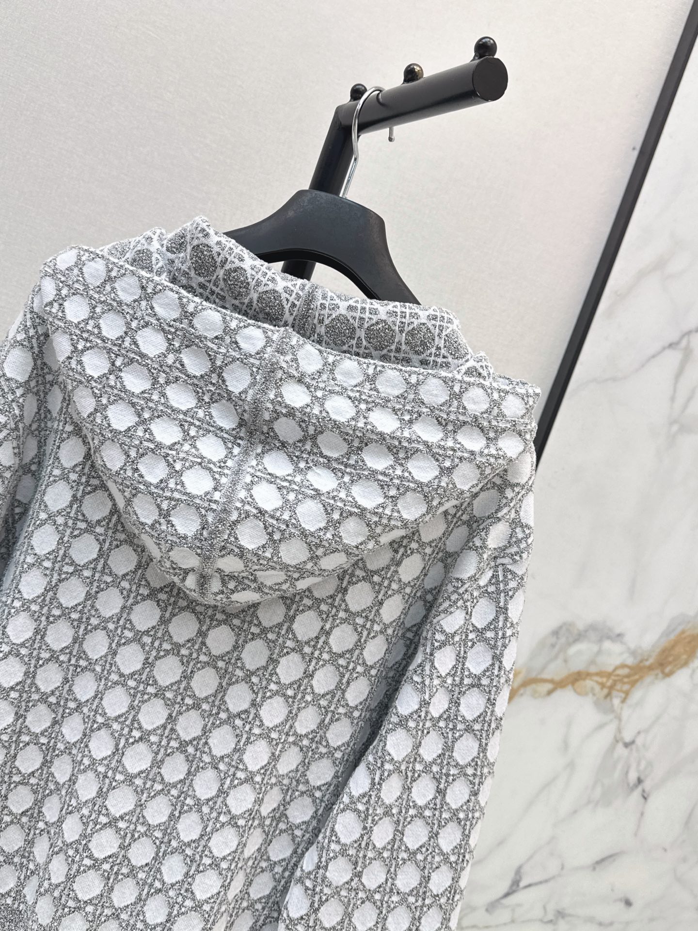 CD 26ss check jacquard knit hooded jacket