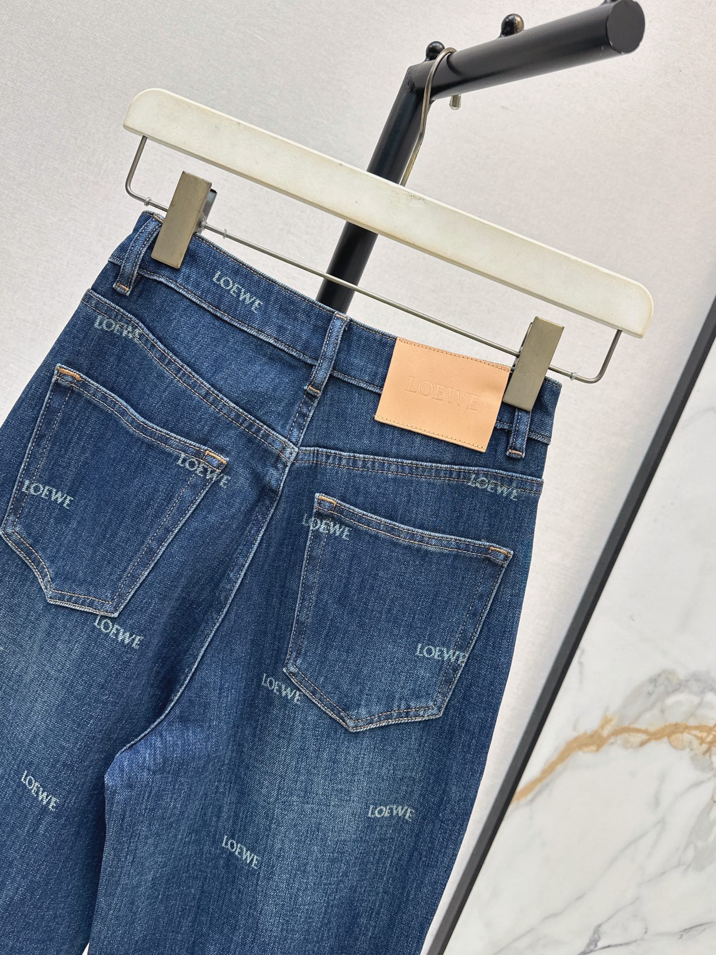 Loe 26fw straight-leg jeans