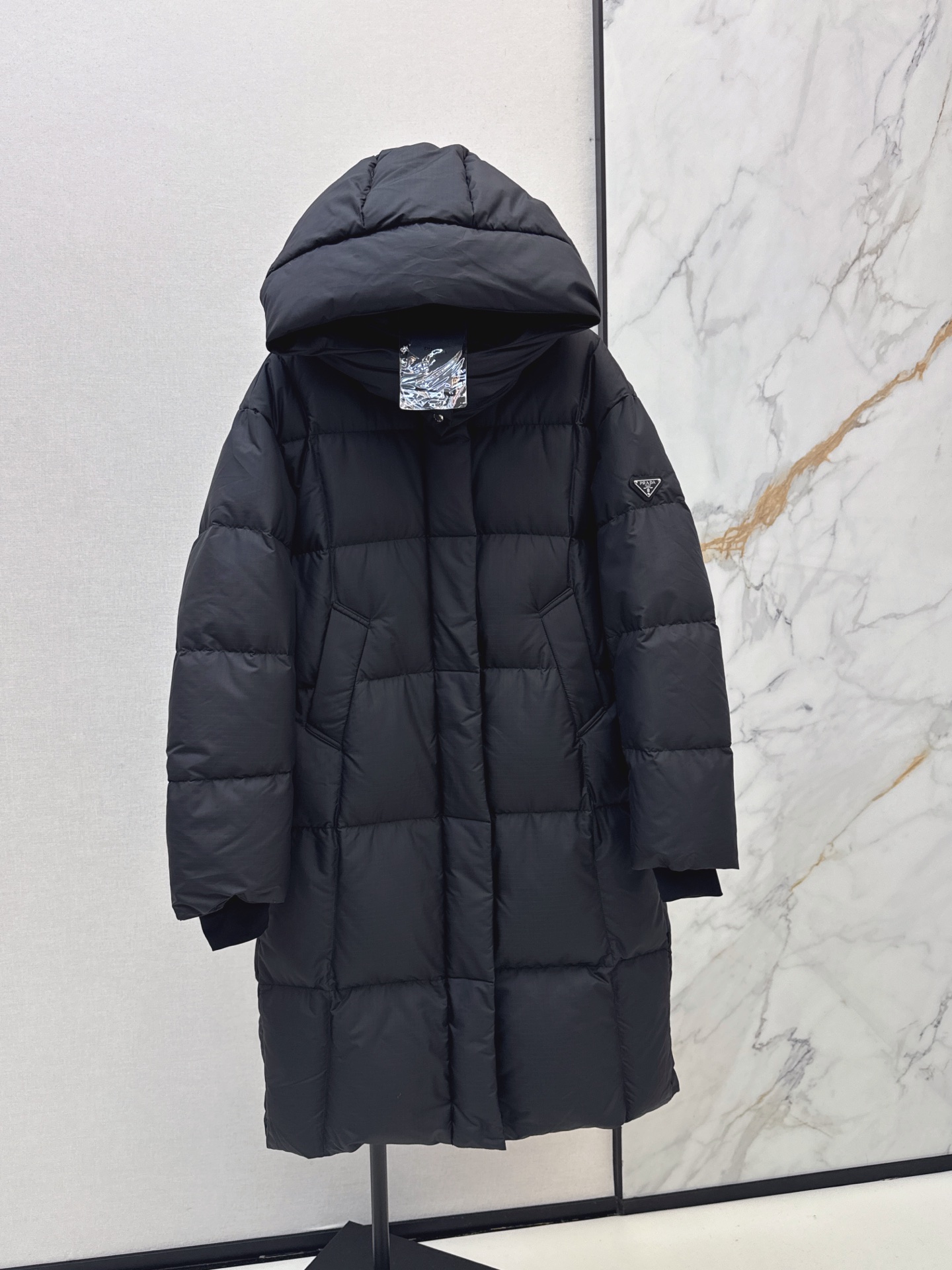 Pra 26fw hooded long down jacket