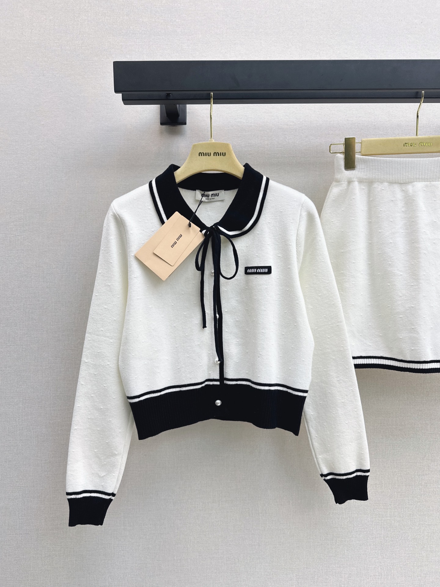 Miu 26fw bow cardigan skirt sets