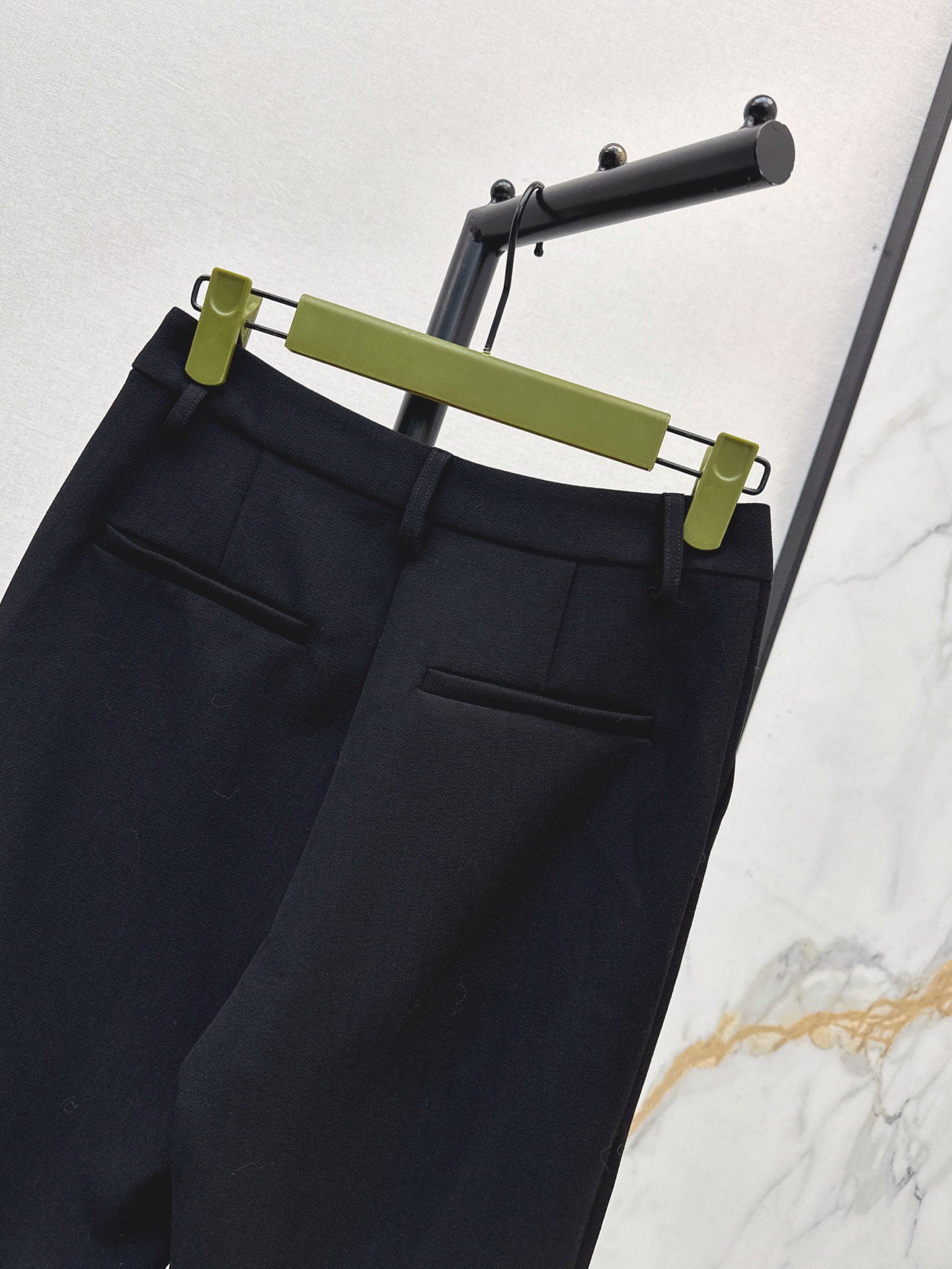 Guc 26fw straight-leg trousers