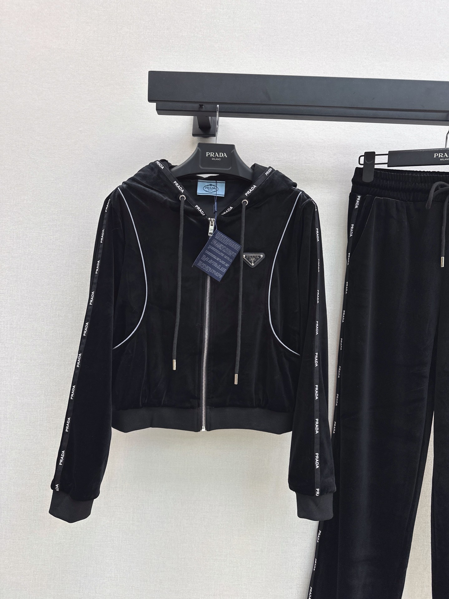 Pra 26fw velvet hooded jacket pant sets